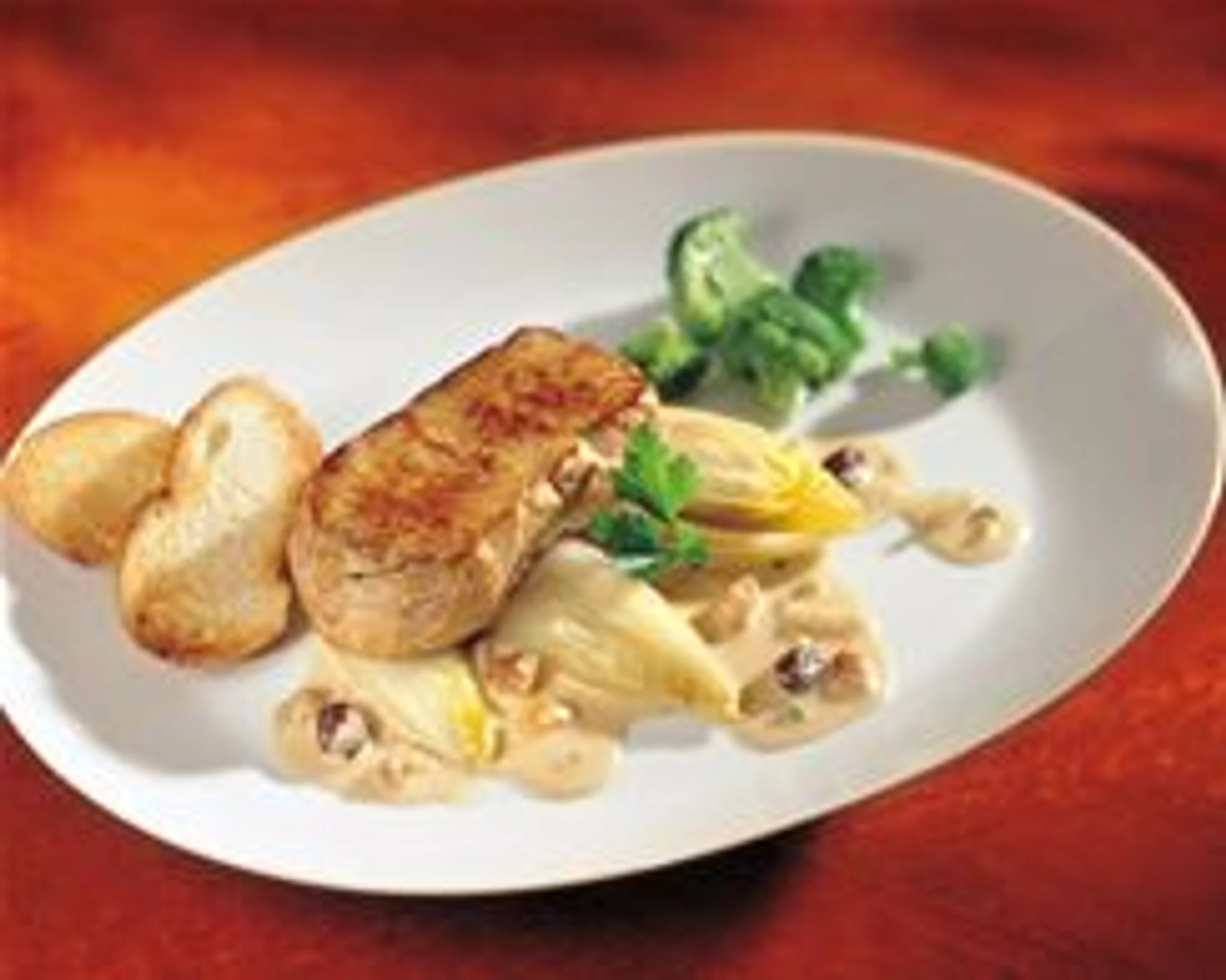 Kalbssteak mit Chicoréegemüse