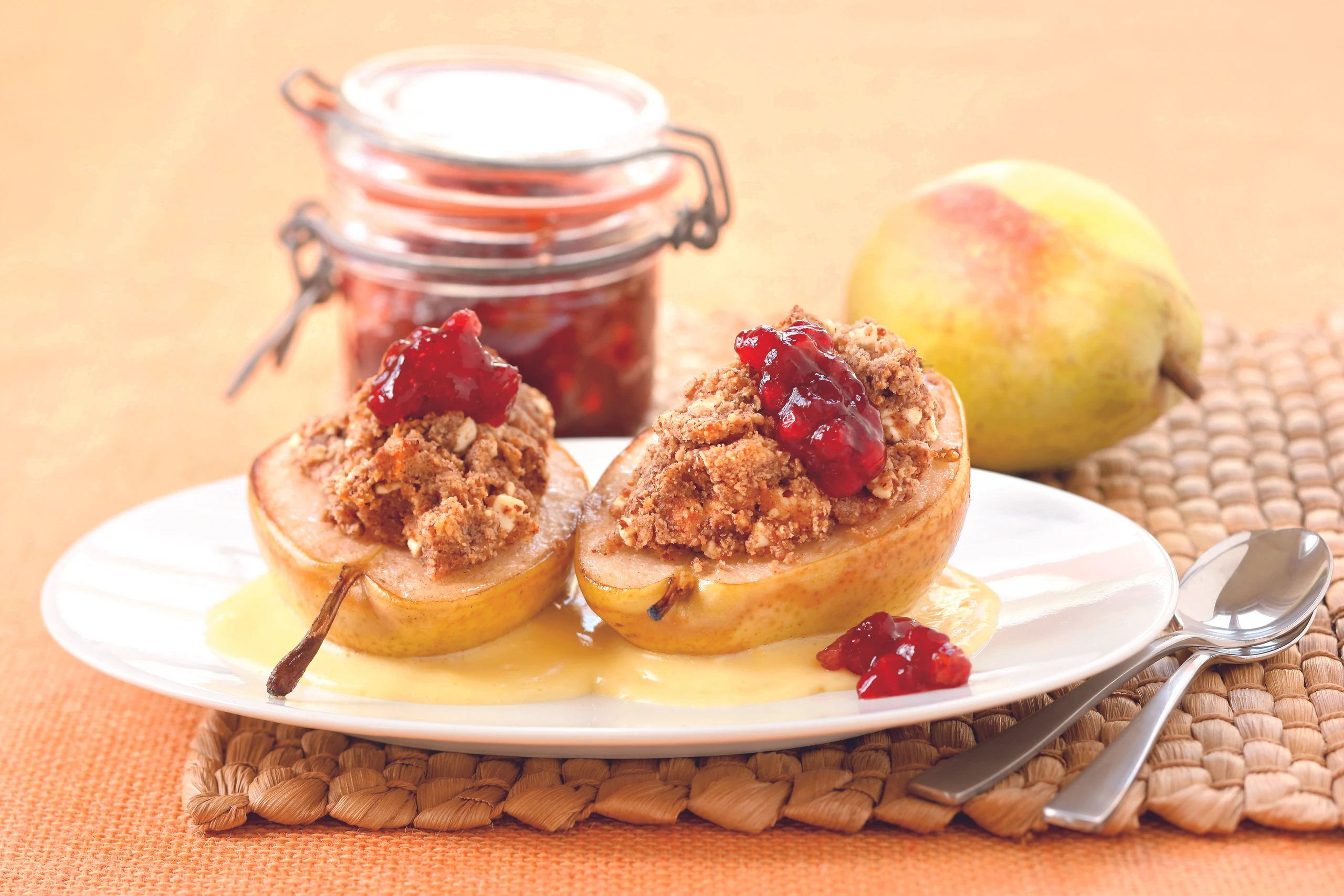 Birnen mit Nusshaube