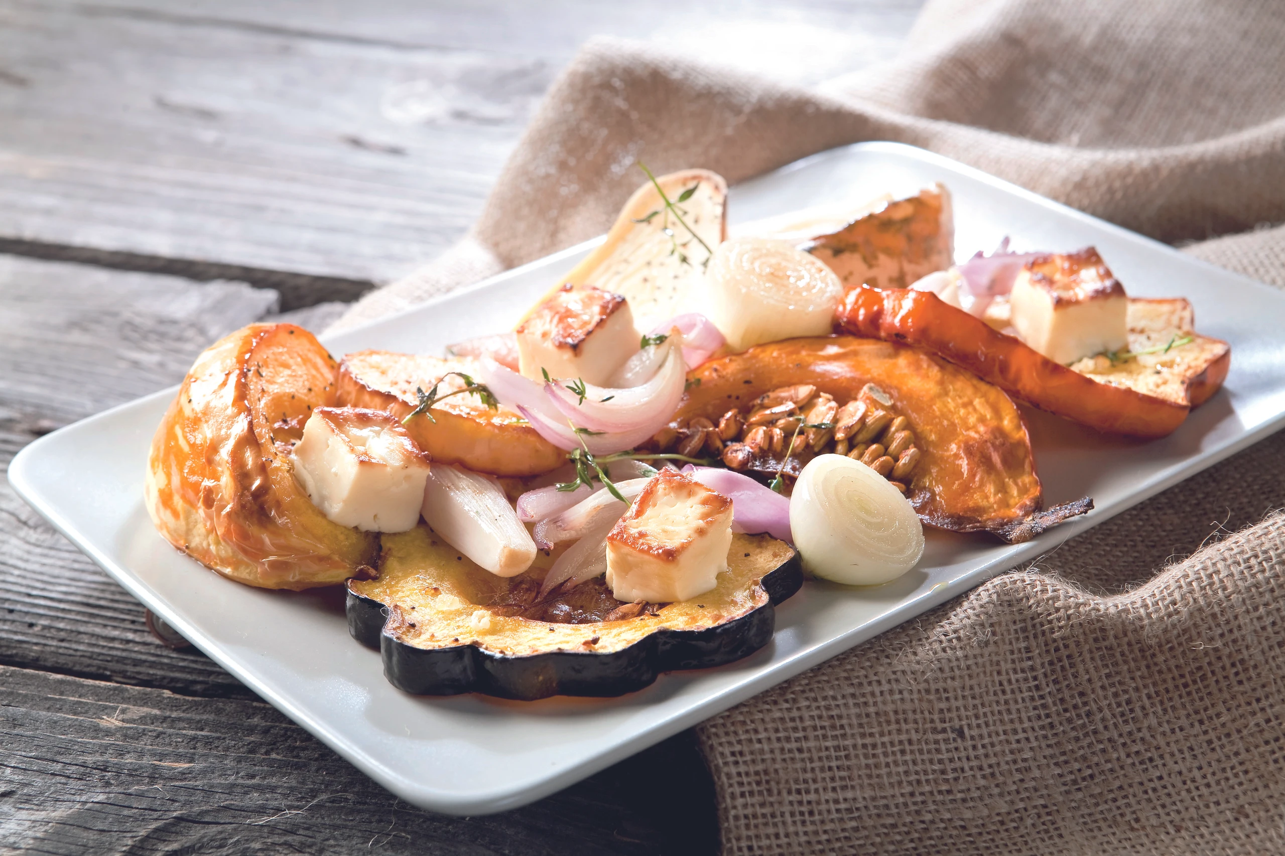 Geschmorte Kürbisse mit Schafkäse und Thymian