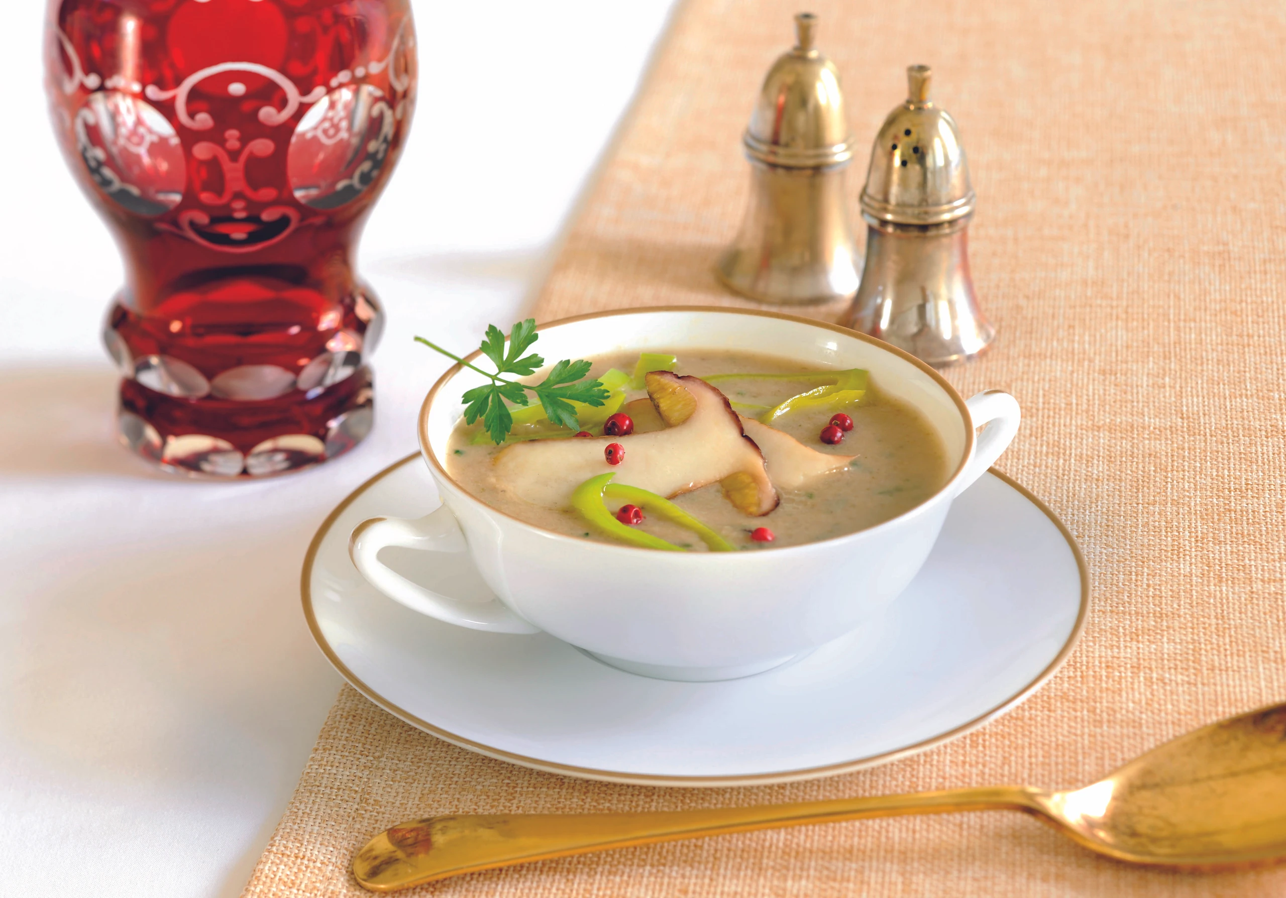 Pilz-Lauch-Cremesuppe