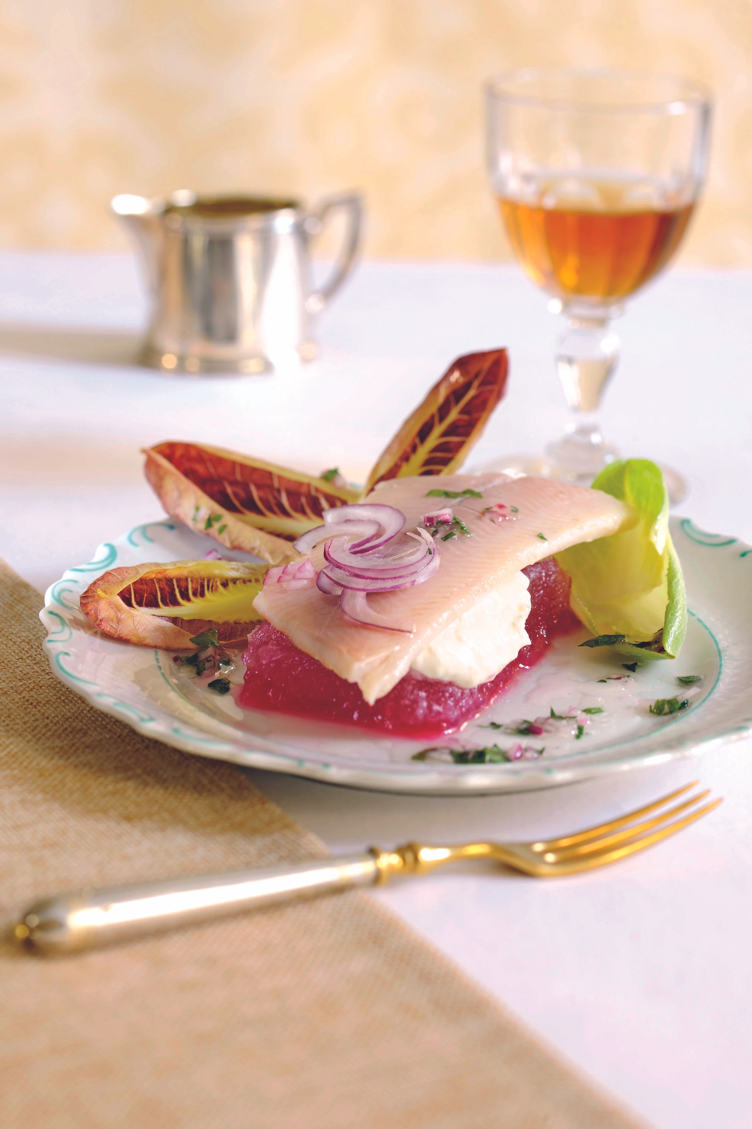 Räucherforelle auf Rote-Rüben-Mousse