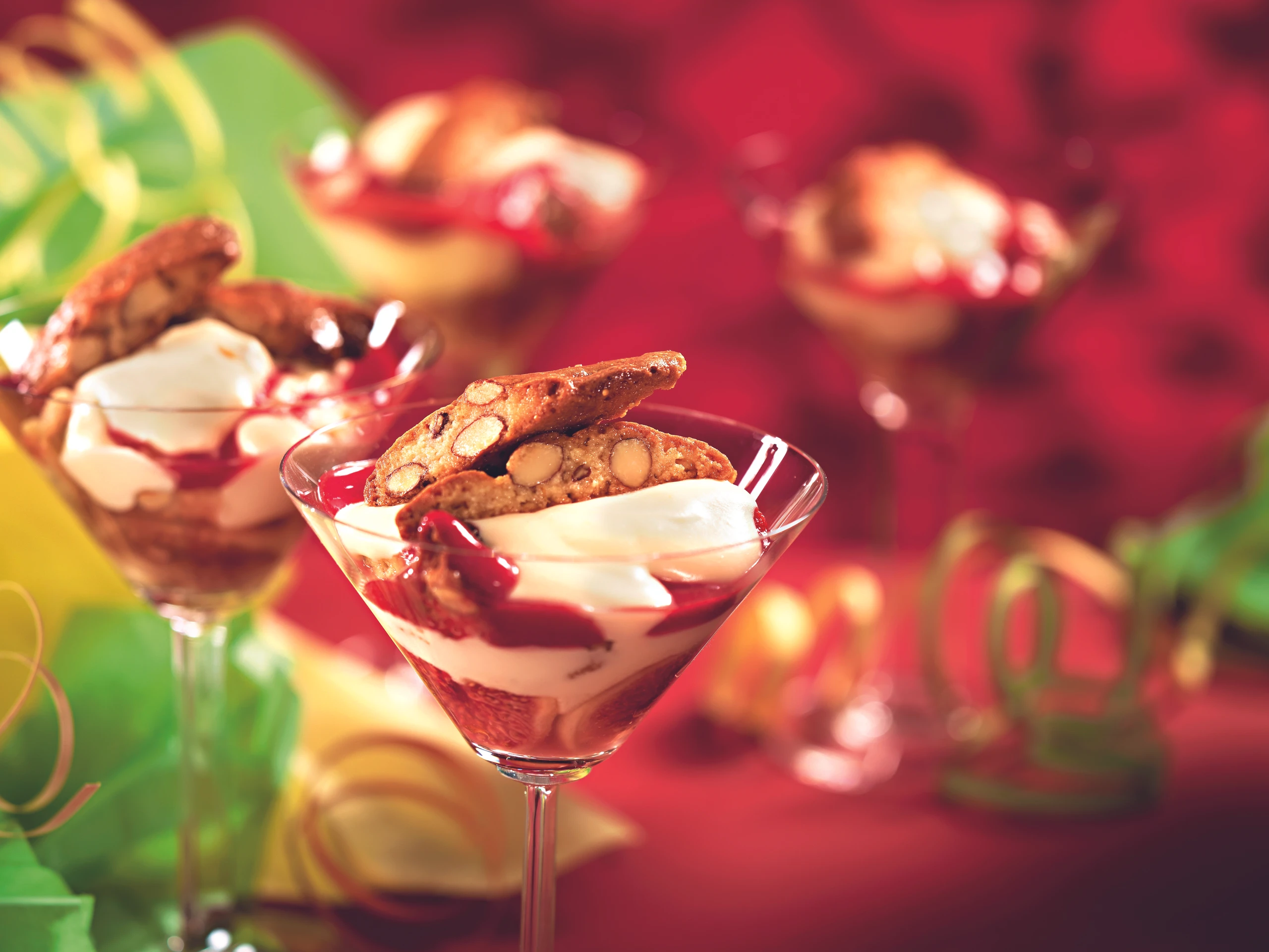 Creme mit Cantuccini und Feigen