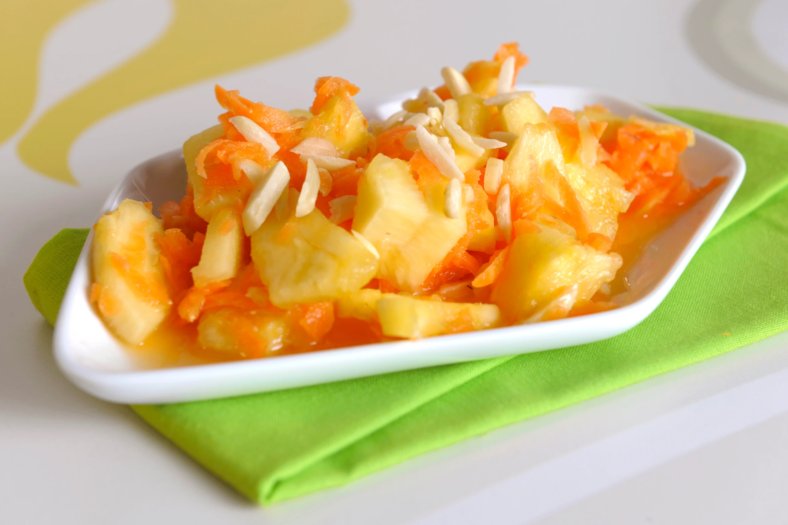 Karotten-Ananas-Salat