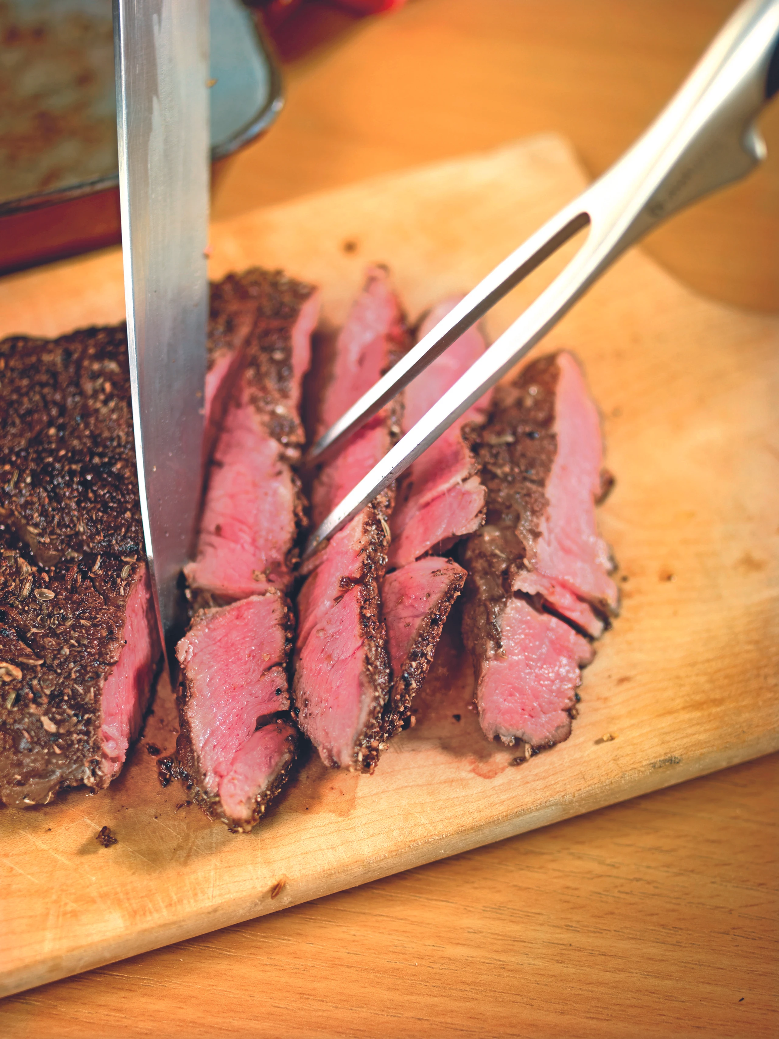 Rindsrückensteak in chinesischer Gewürzkruste