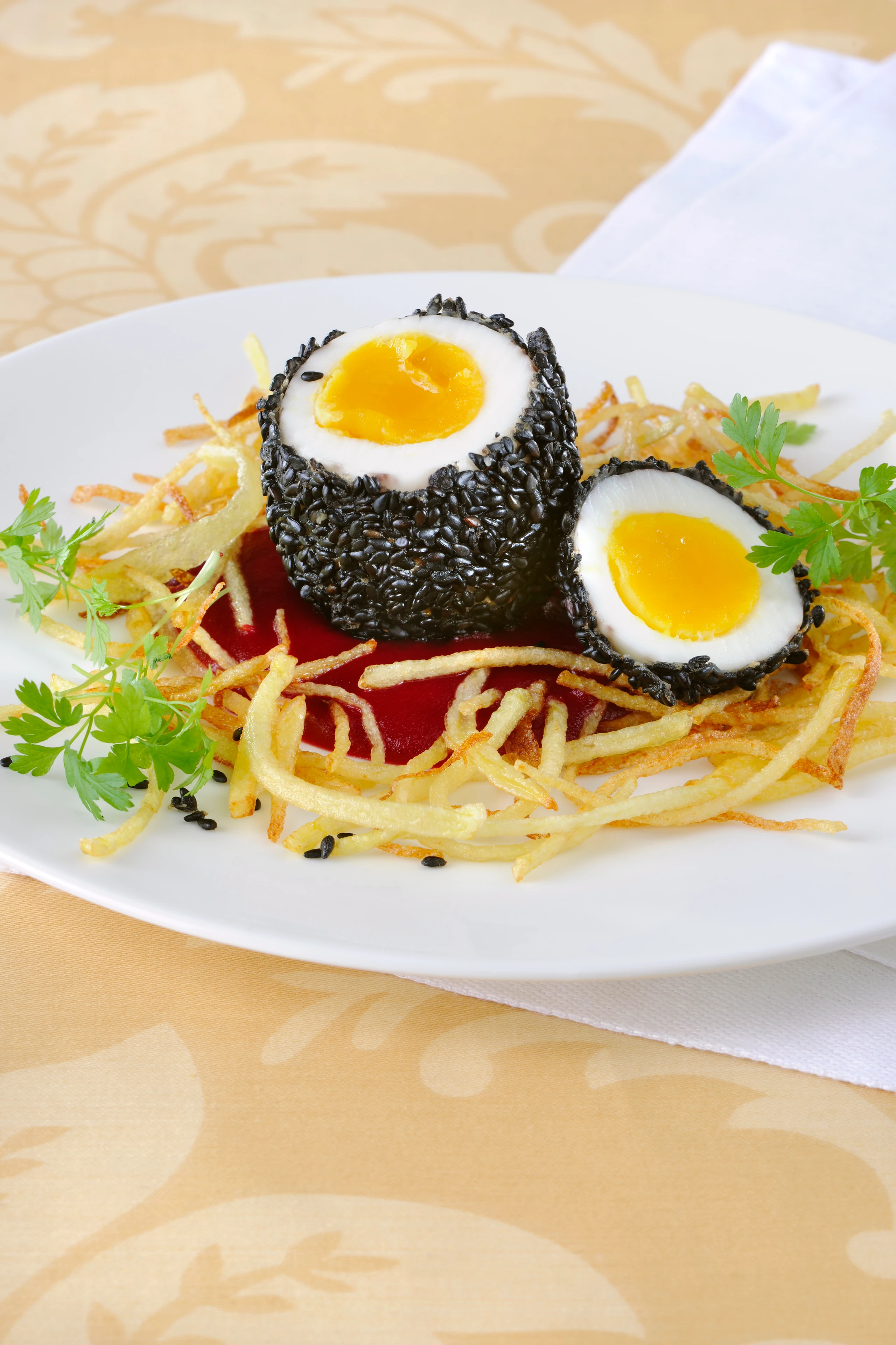 Gebackenes Ei im Nest