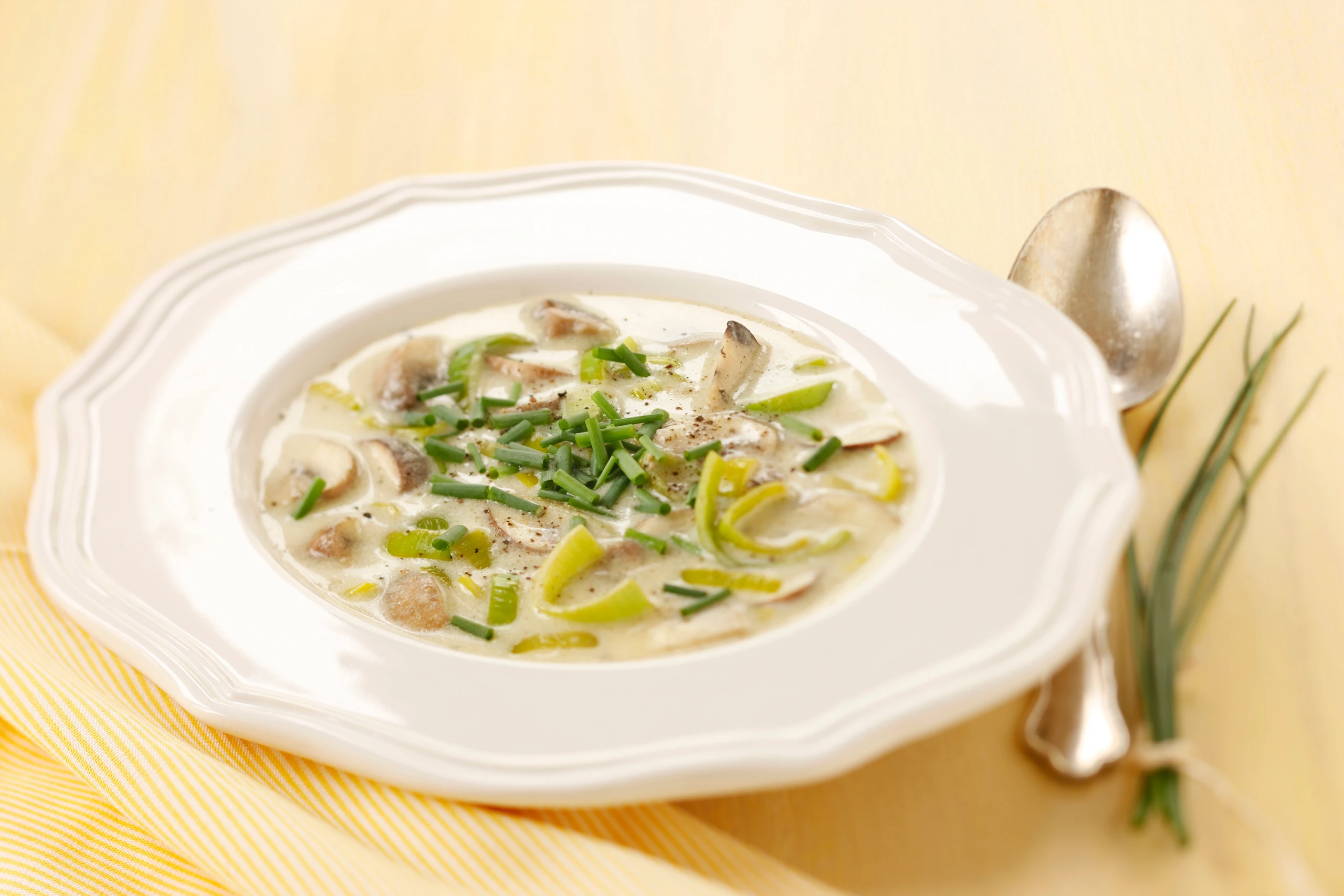 Champignonsuppe mit Lauch