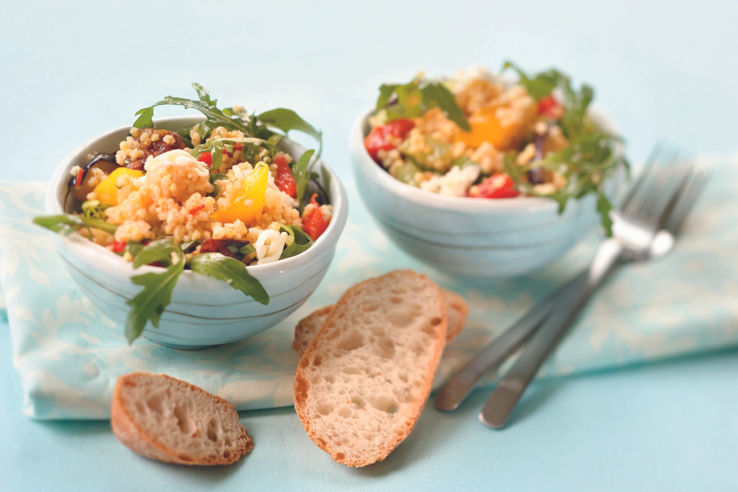 Hirse-Gemüsesalat mit Rucola