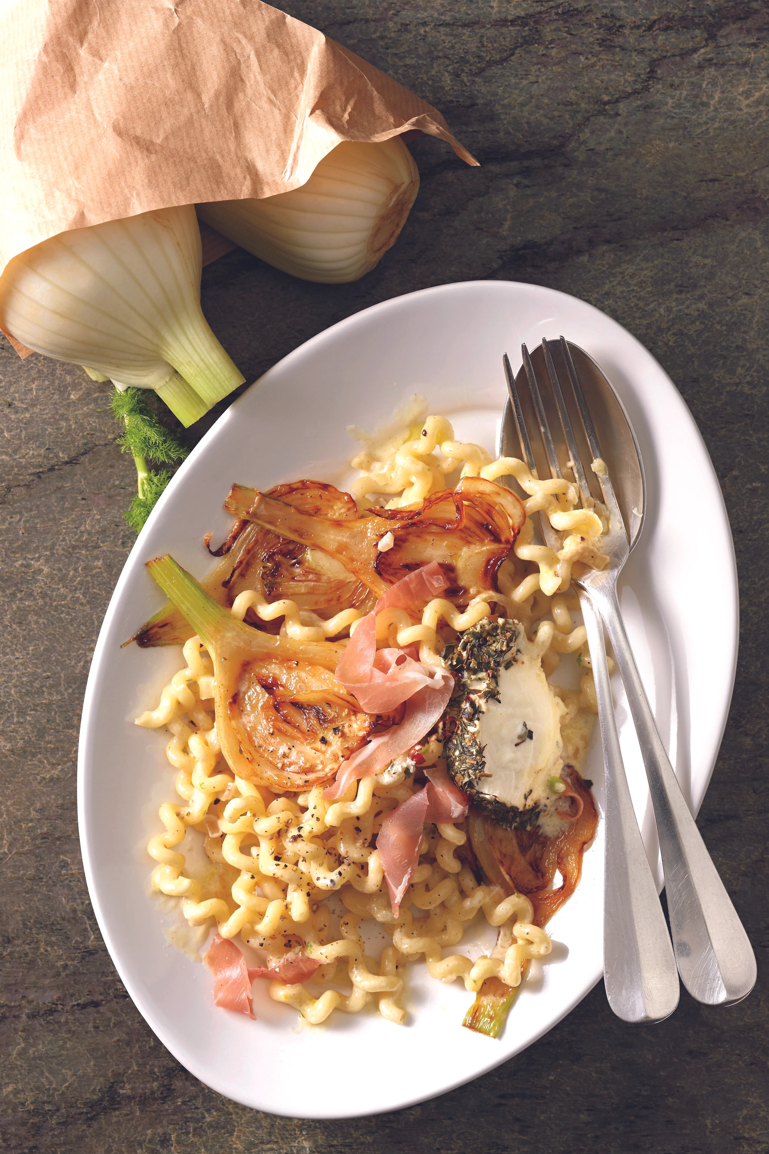 Fusilli lunghi mit Fenchel