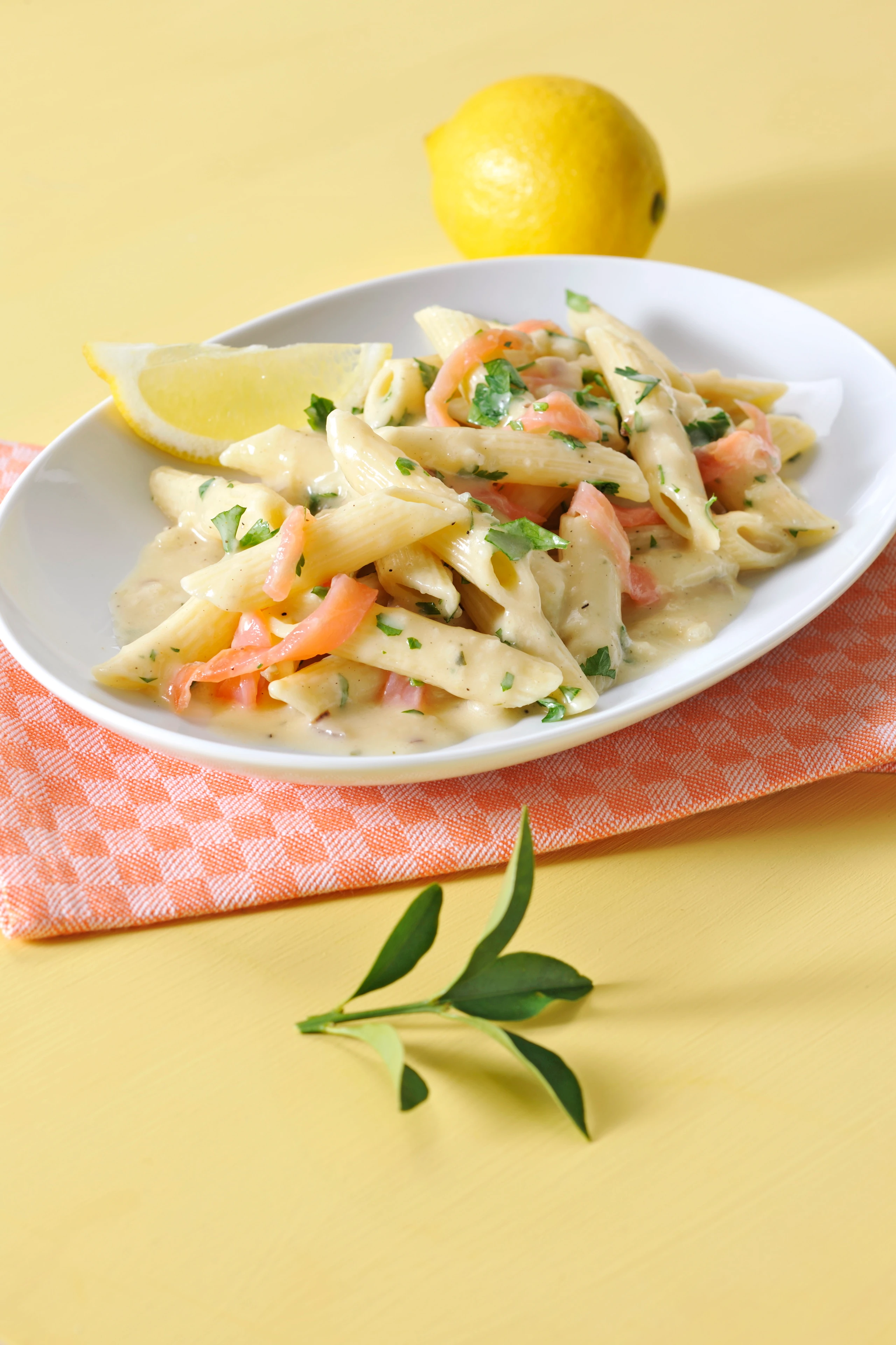 Penne mit Lachs-Obers-Sauce