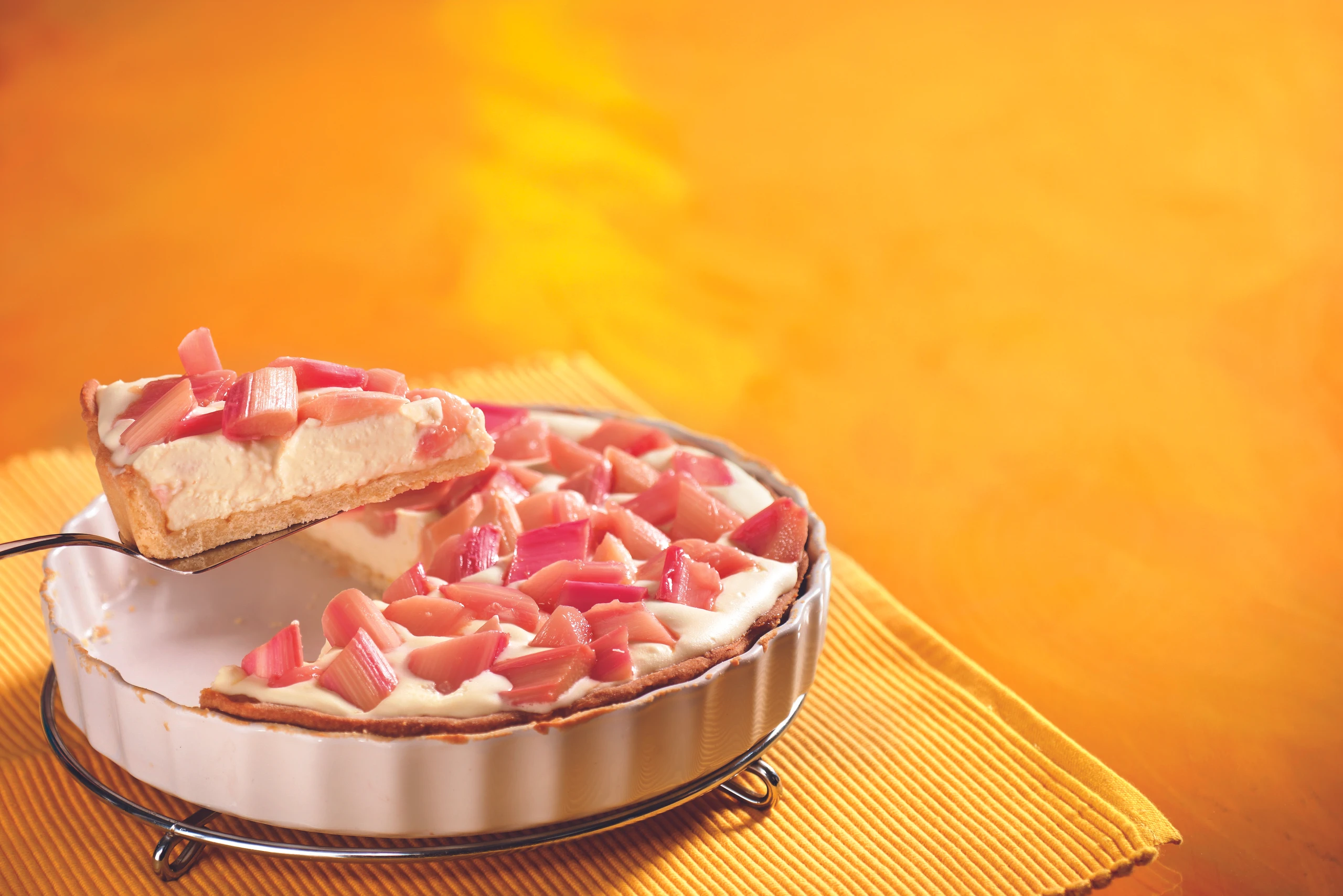 Weiße Schokotarte mit Rhabarber