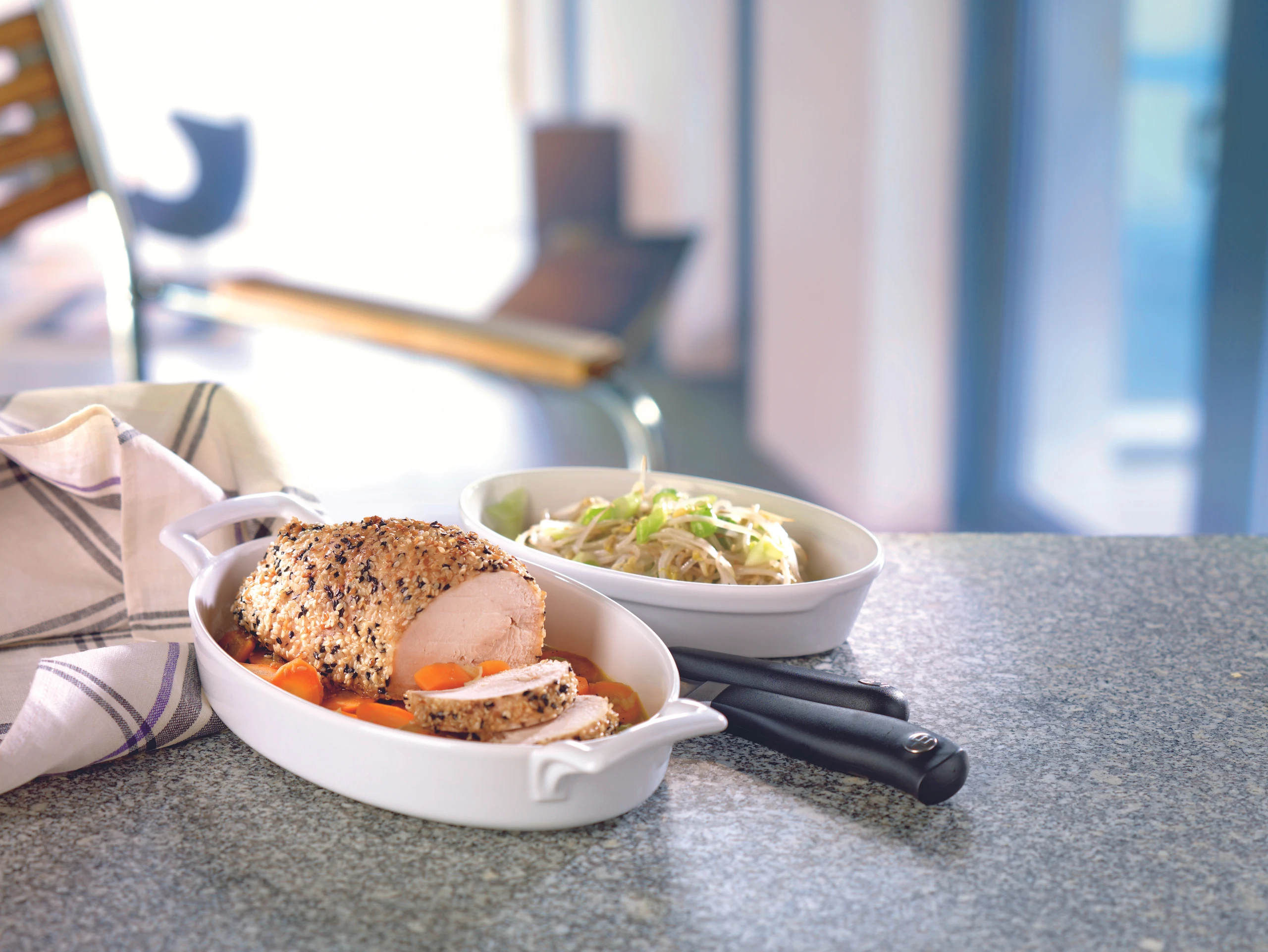 Sesam-Truthahnbraten mit Frühlingsgemüse