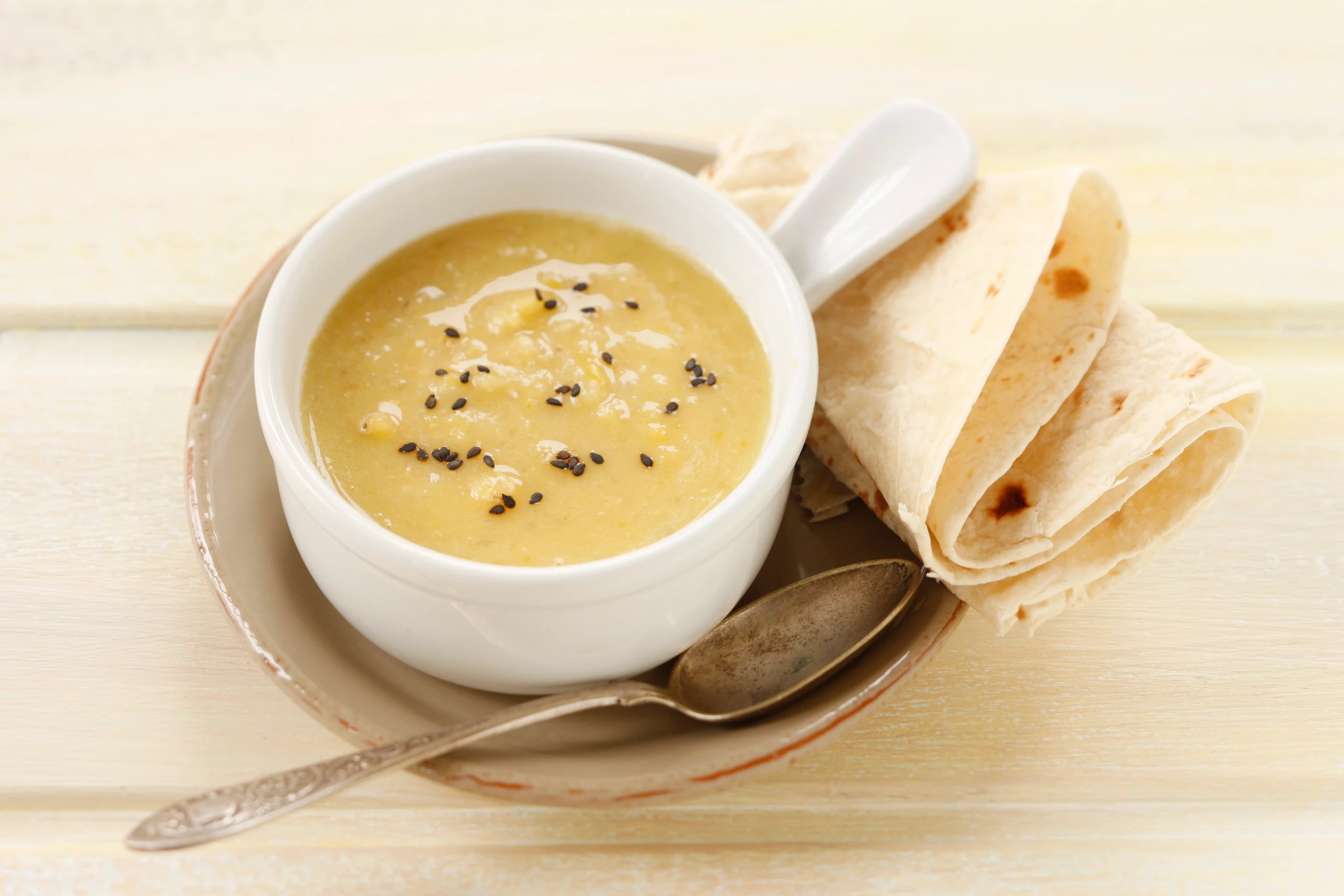 Linsensuppe mit Kreuzkümmel