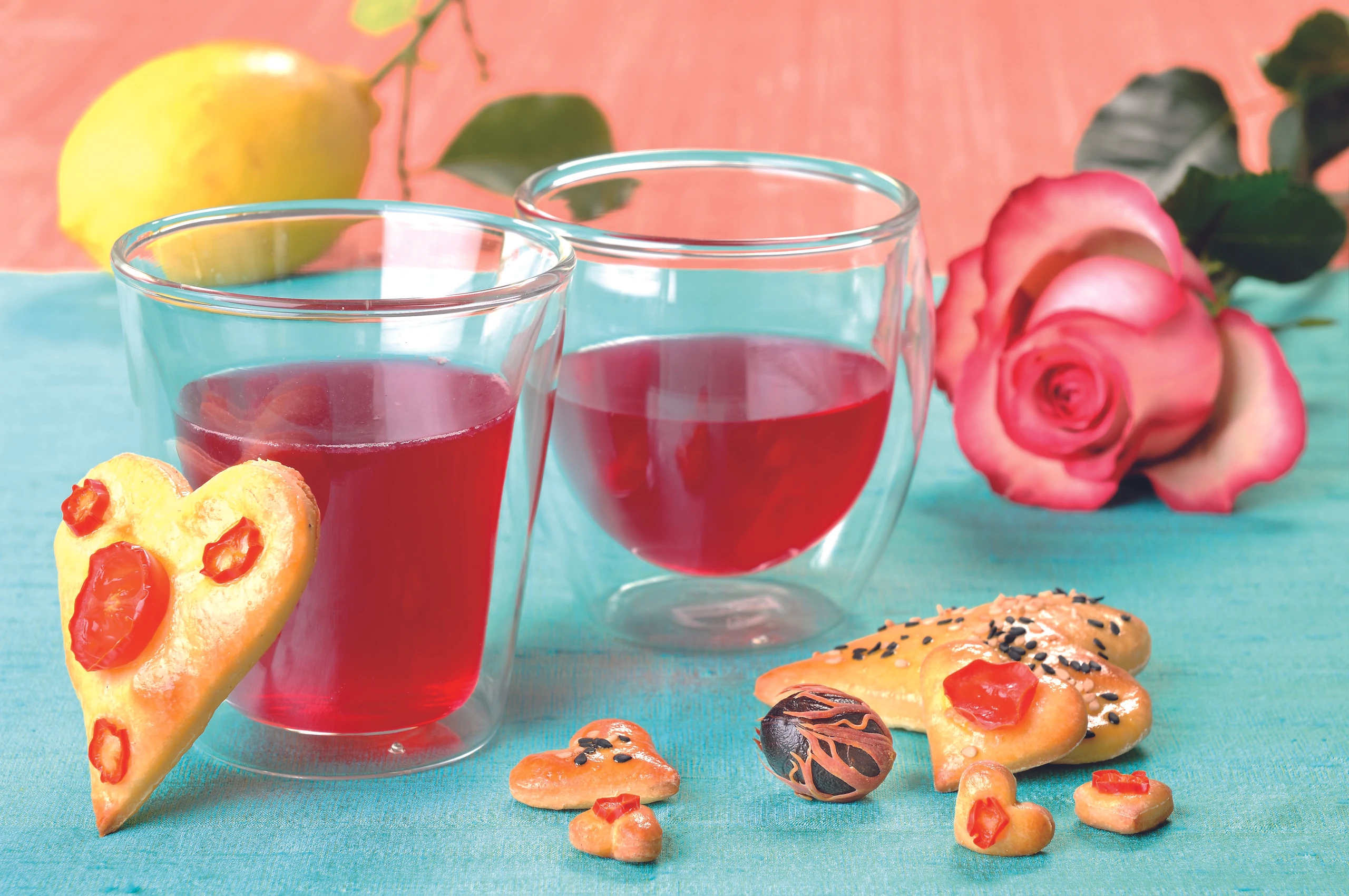 Aromatische Rote Rüben Essenz mit Knusper Herzen