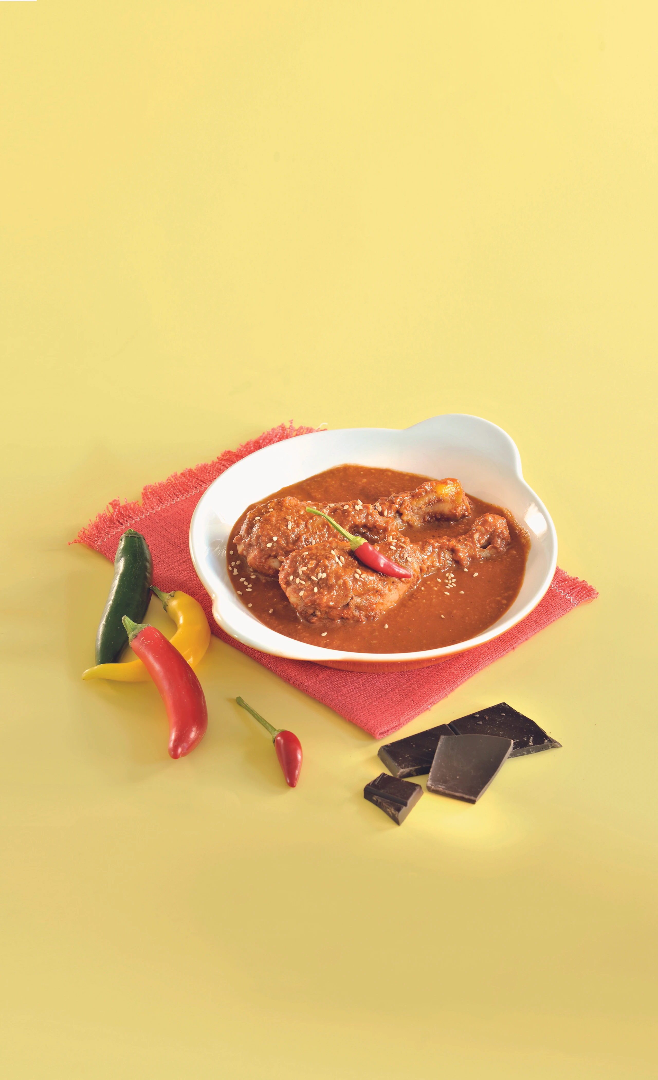 Huhn in Schoko-Chili-Sauce