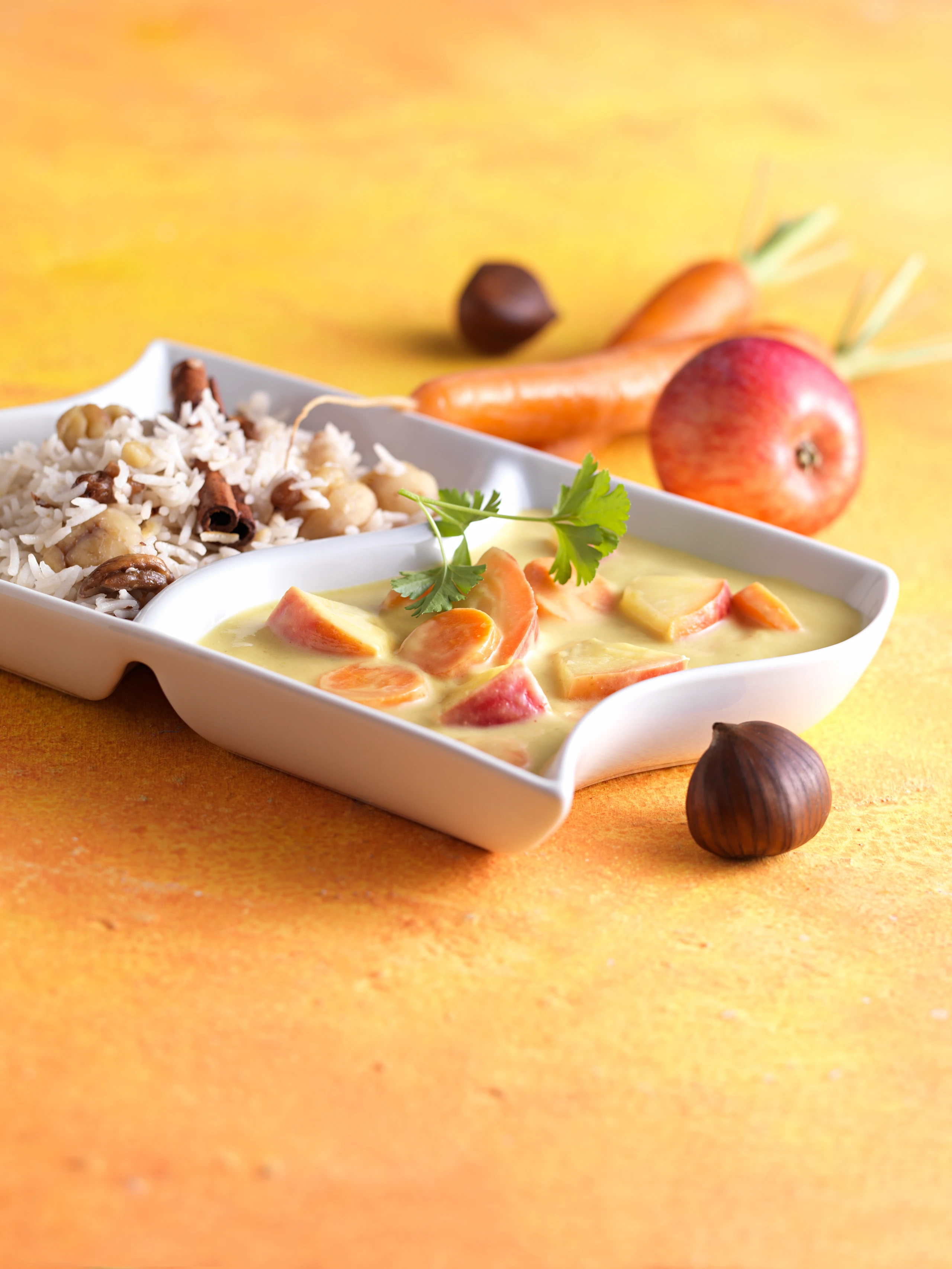 Apfel-Karotten-Curry mit Maroni-Pilaw