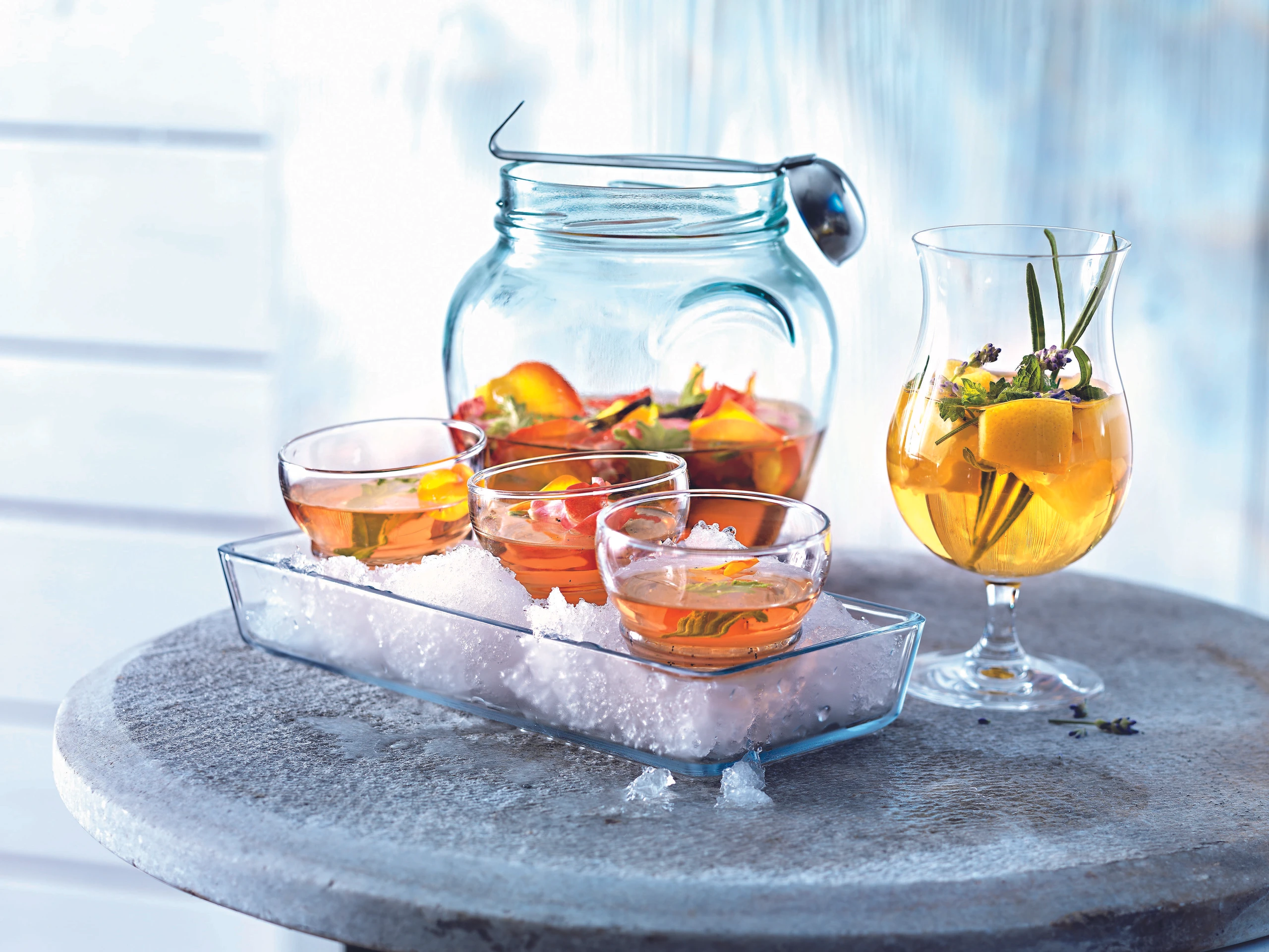 Sommerkräuter-Limonade