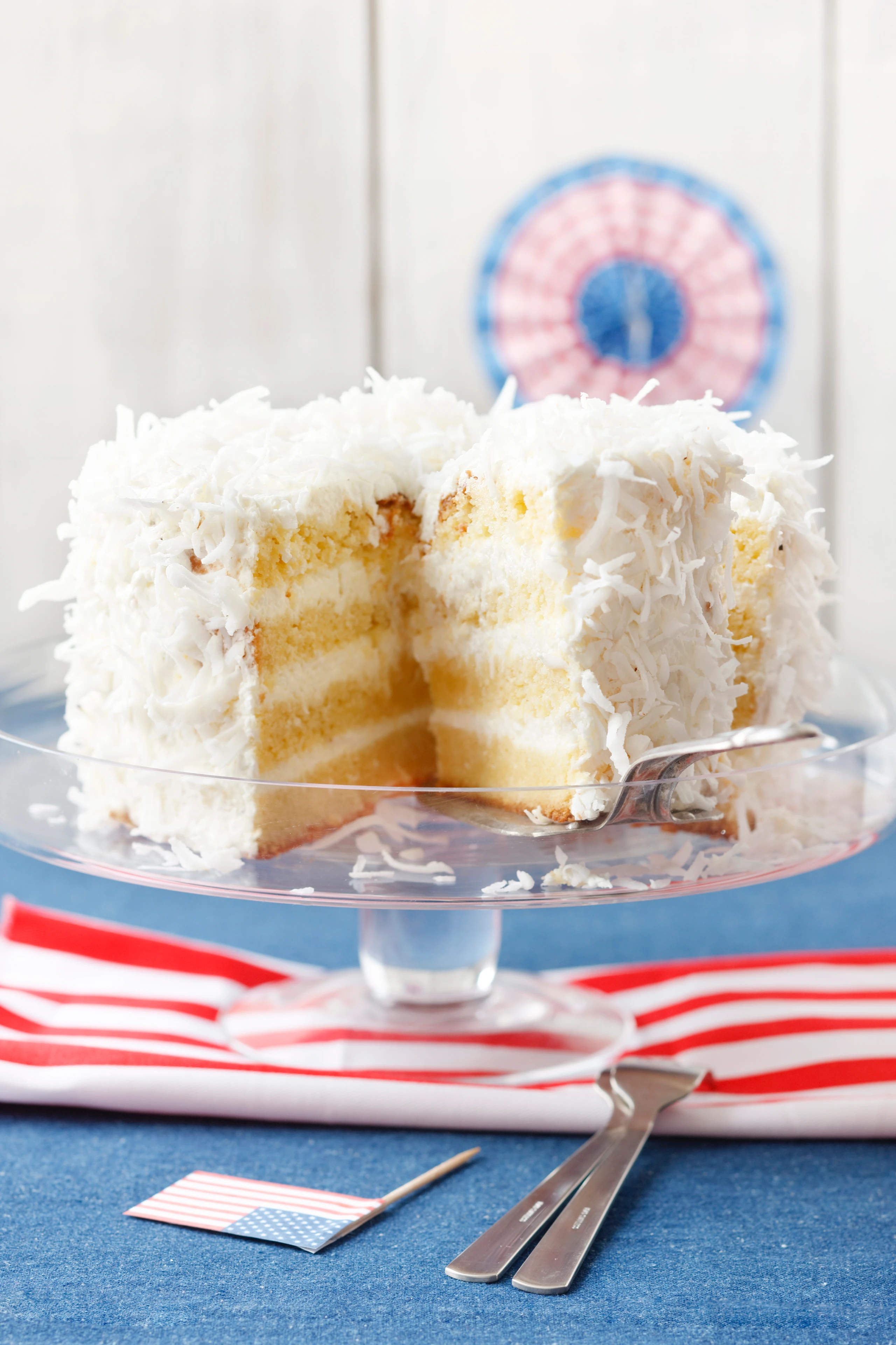 Coconut-Layer-Cake: Kokosnuss-Schichttorte