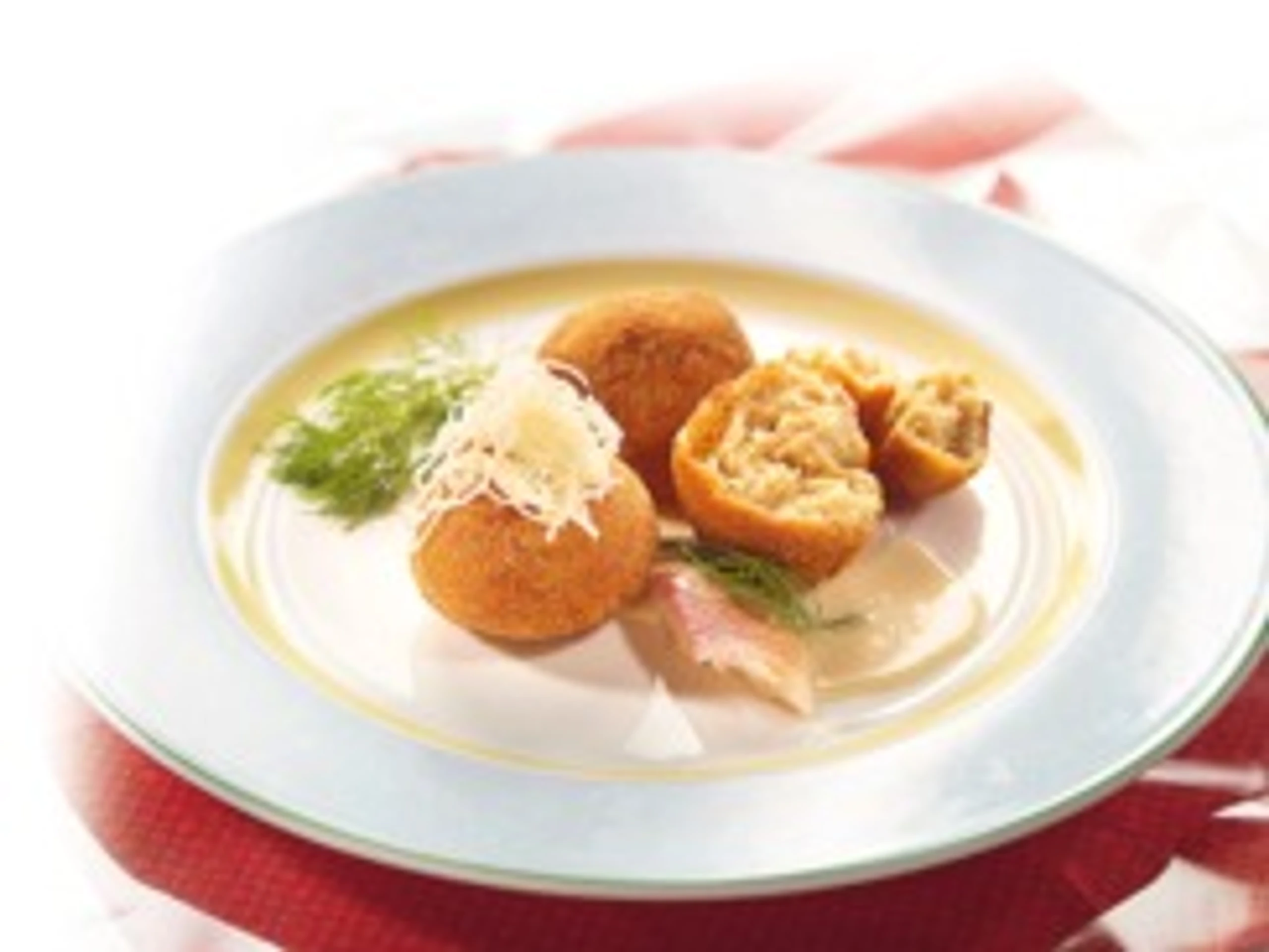 Gmundner Räucherfischknödel