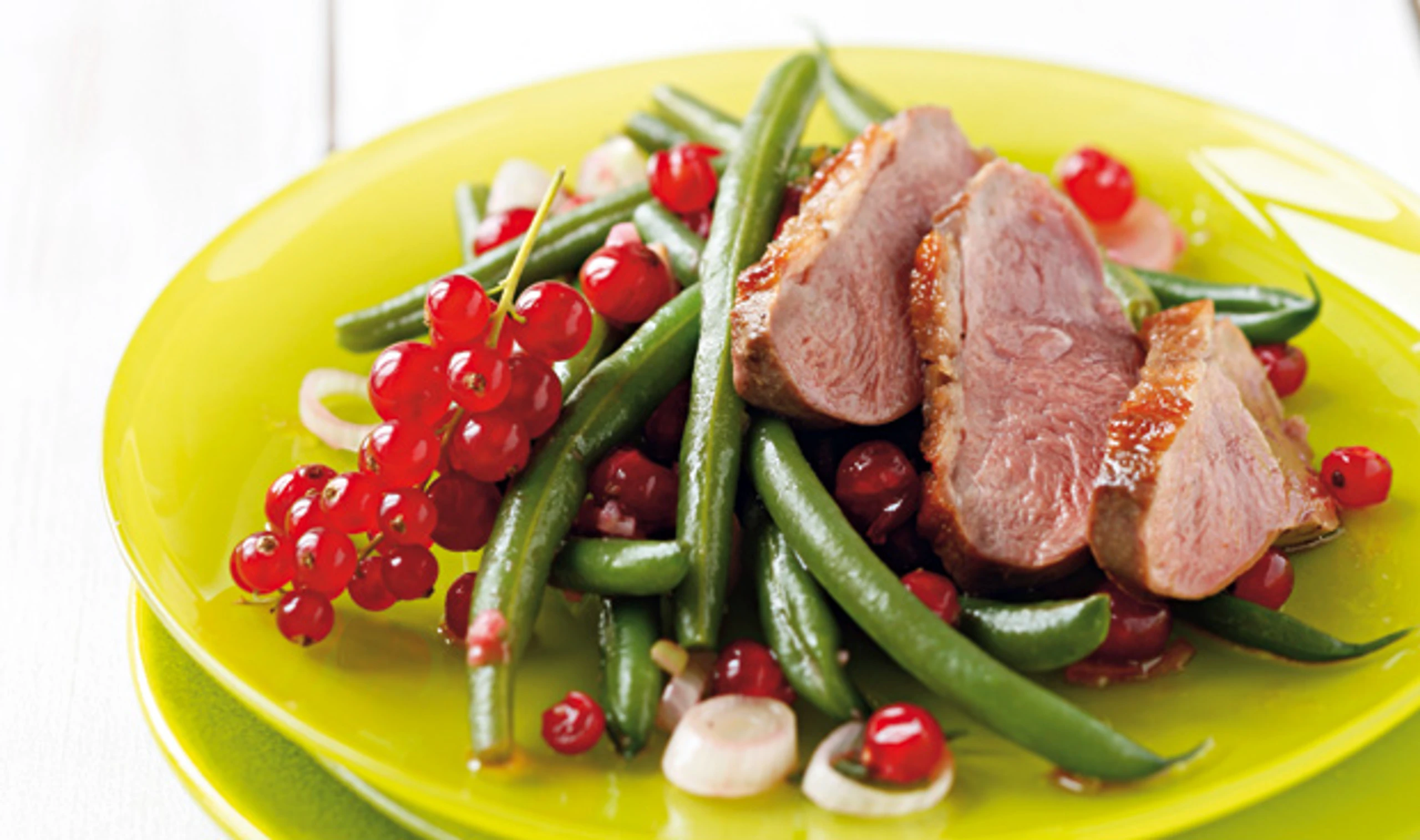 Entenbrust mit Fisolen-Ribisel-Gemüse