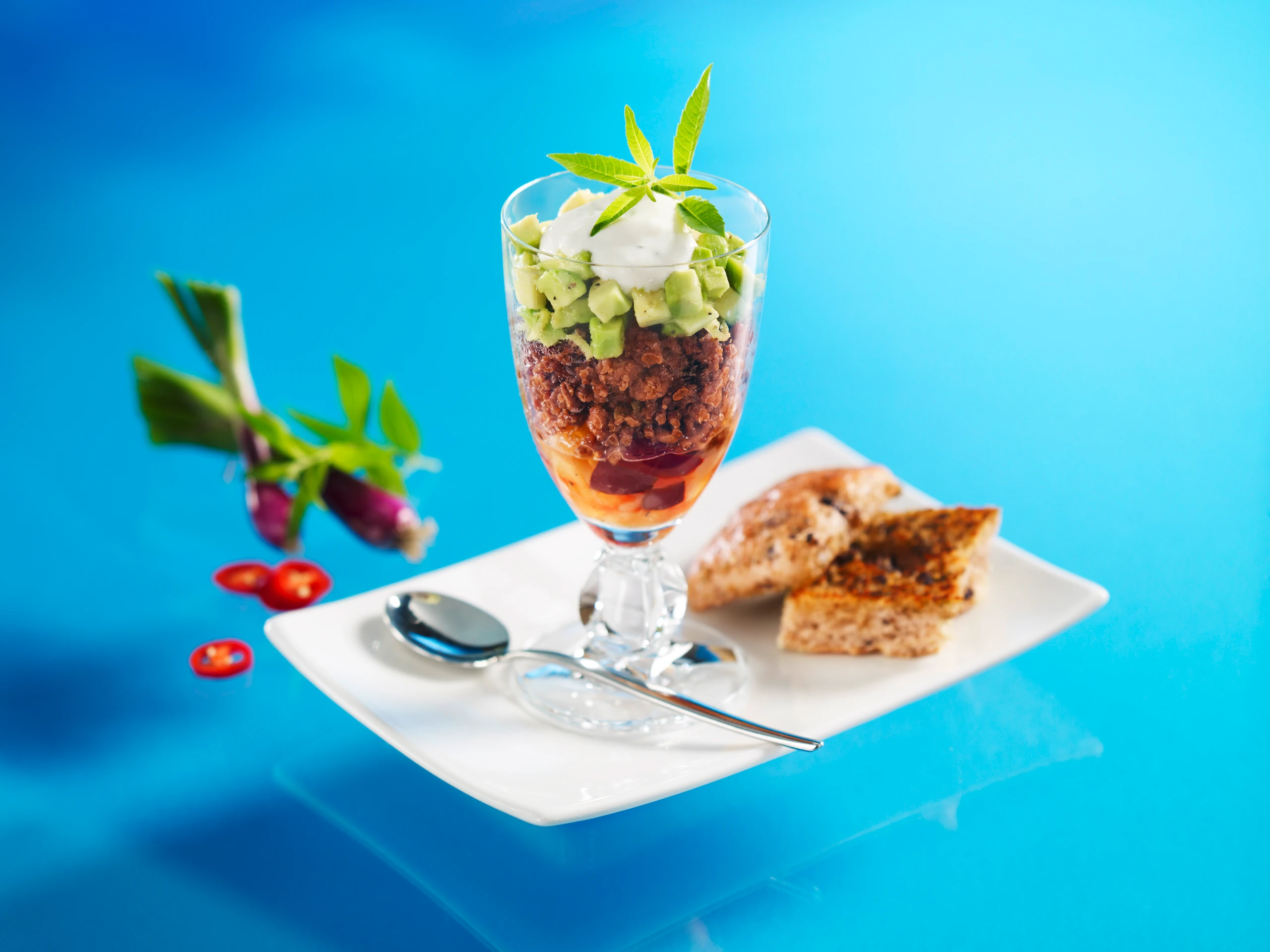 Faschiertes mit Avocado und Ringlotten