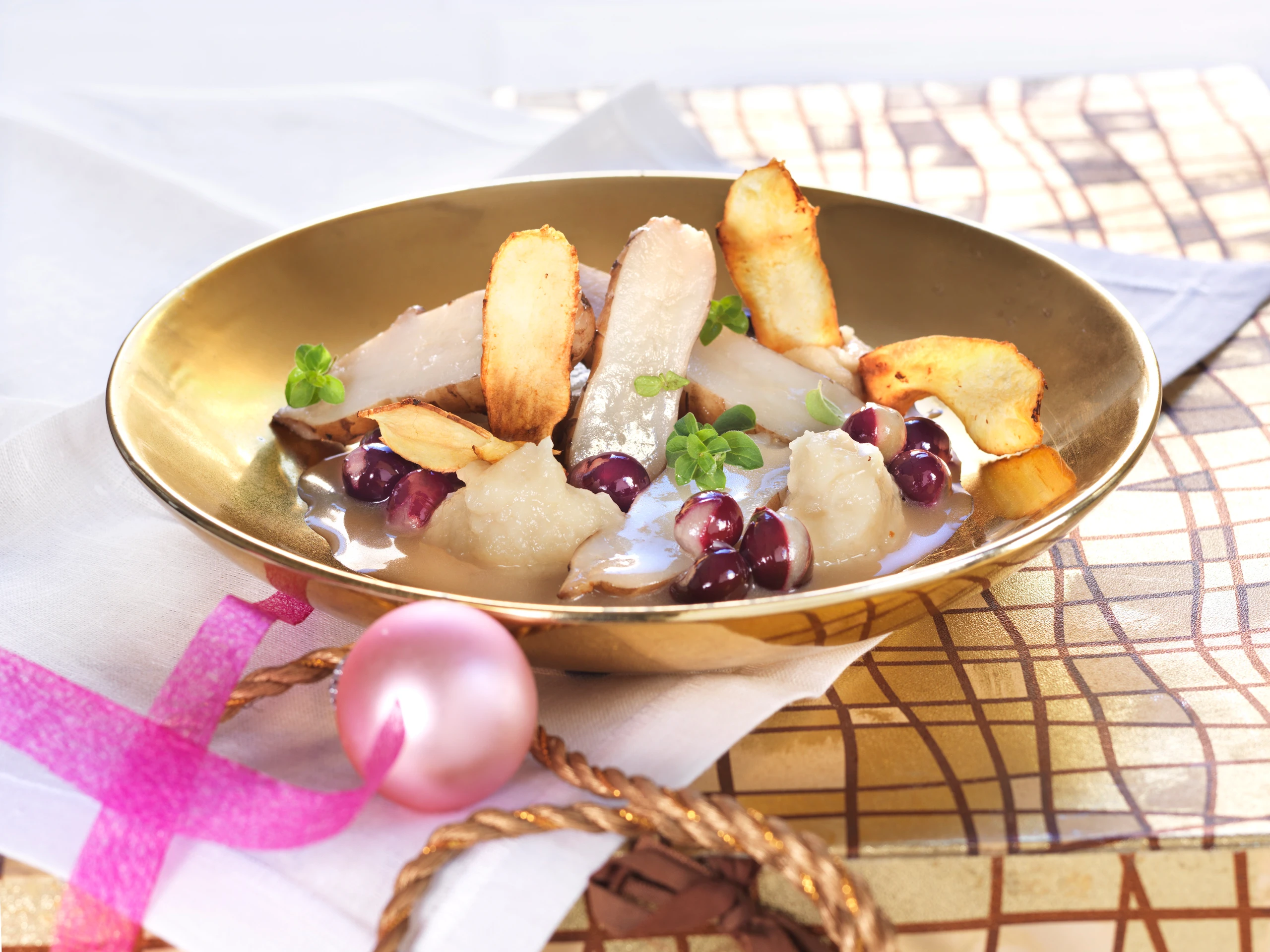 Trilogie vom Topinambur mit Trauben