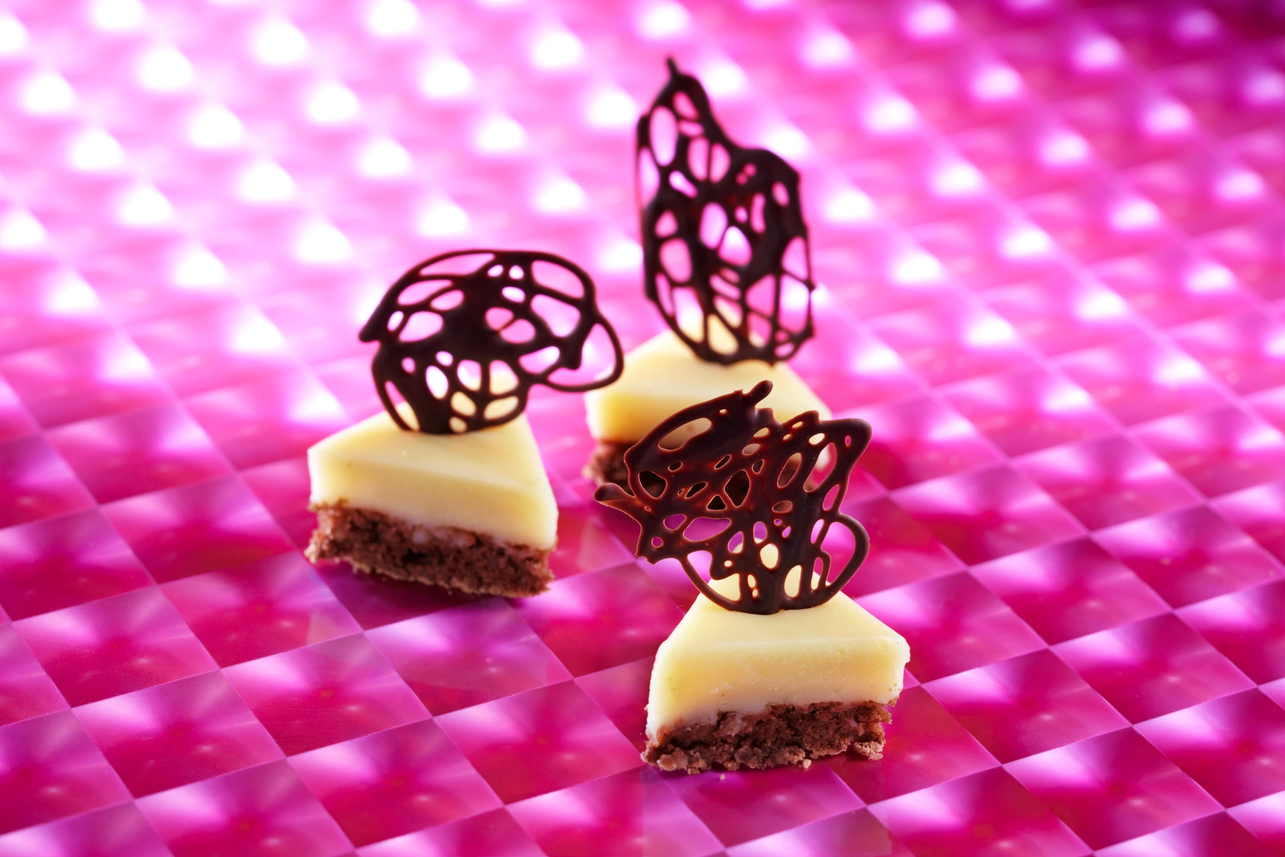 Holunderblüten-Dreiecke