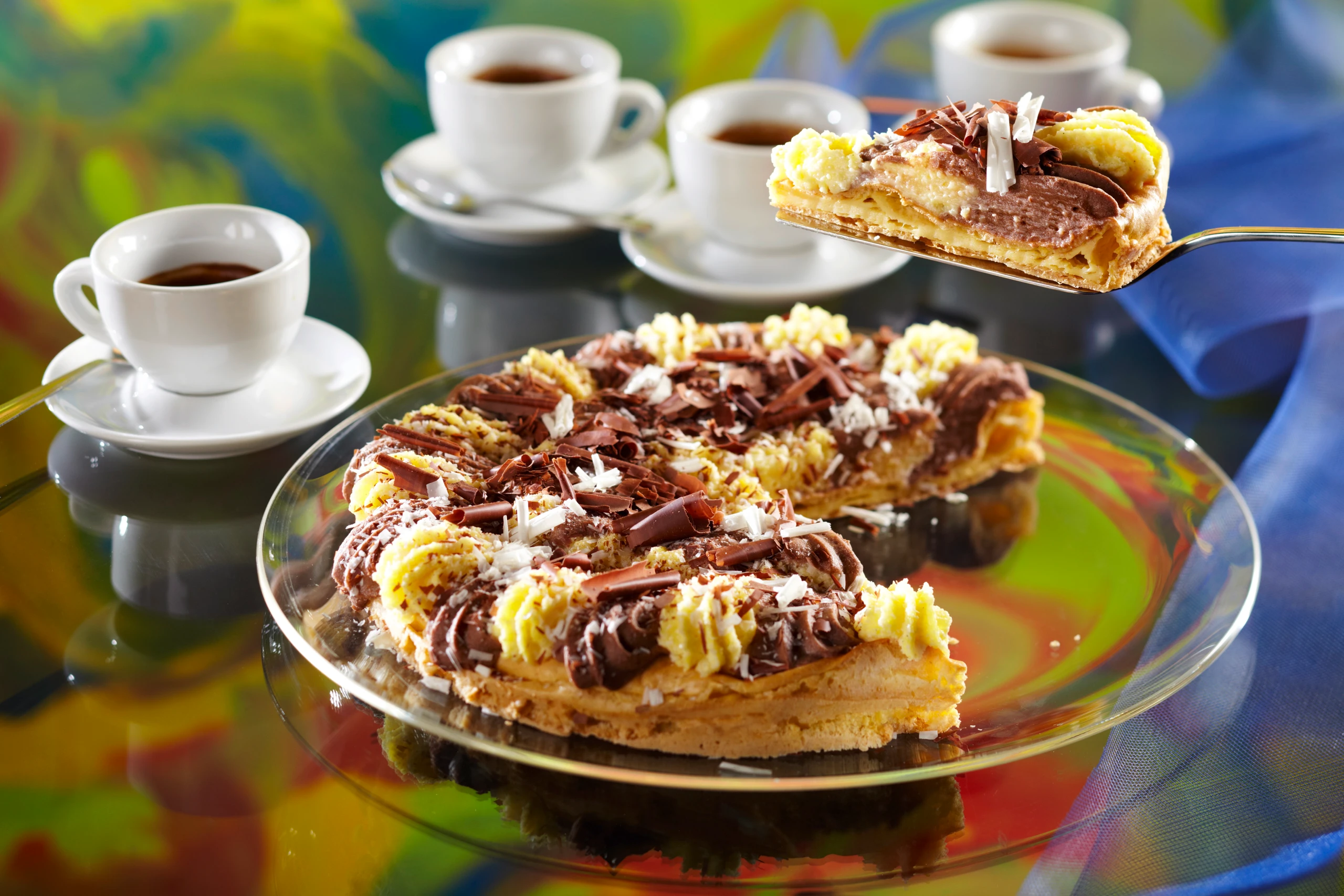 Brandteigtorte mit Vanille Schokocreme