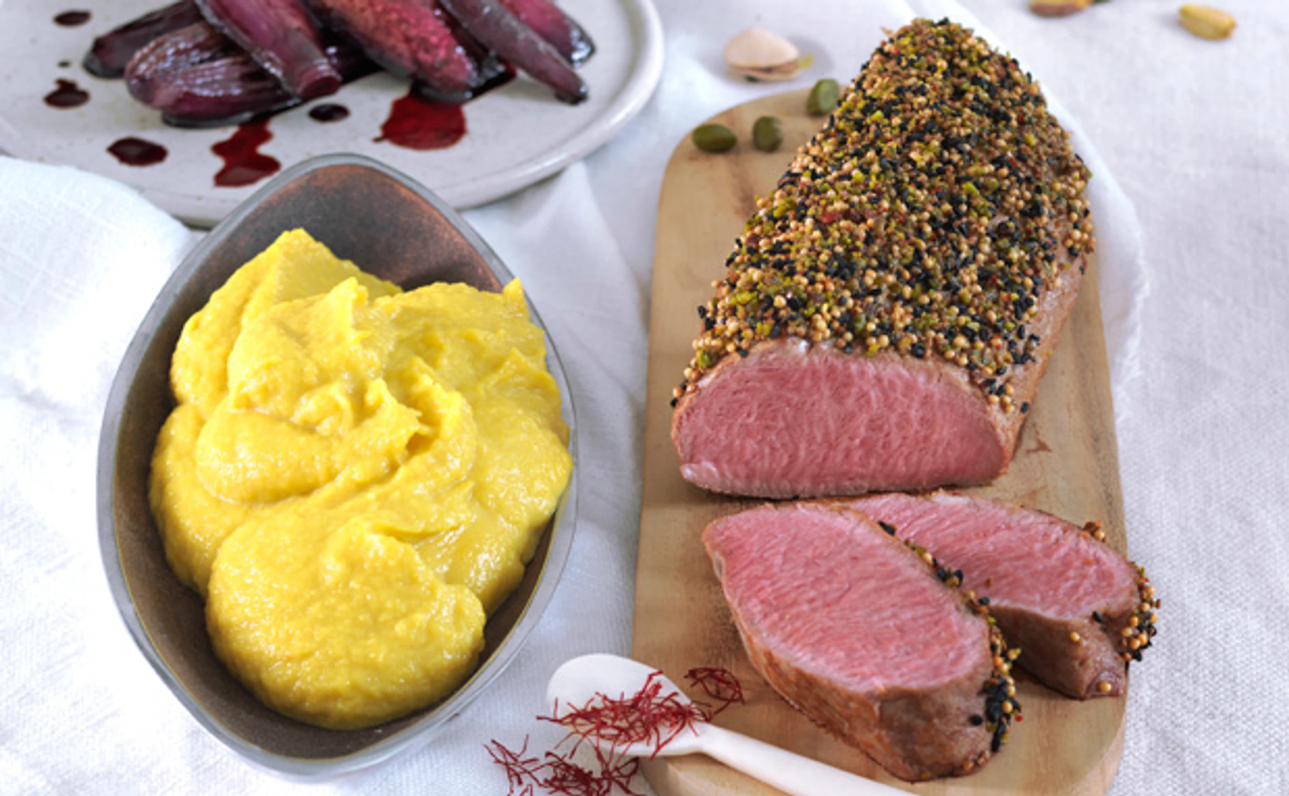 Schweinsfilet im Gewürzmantel