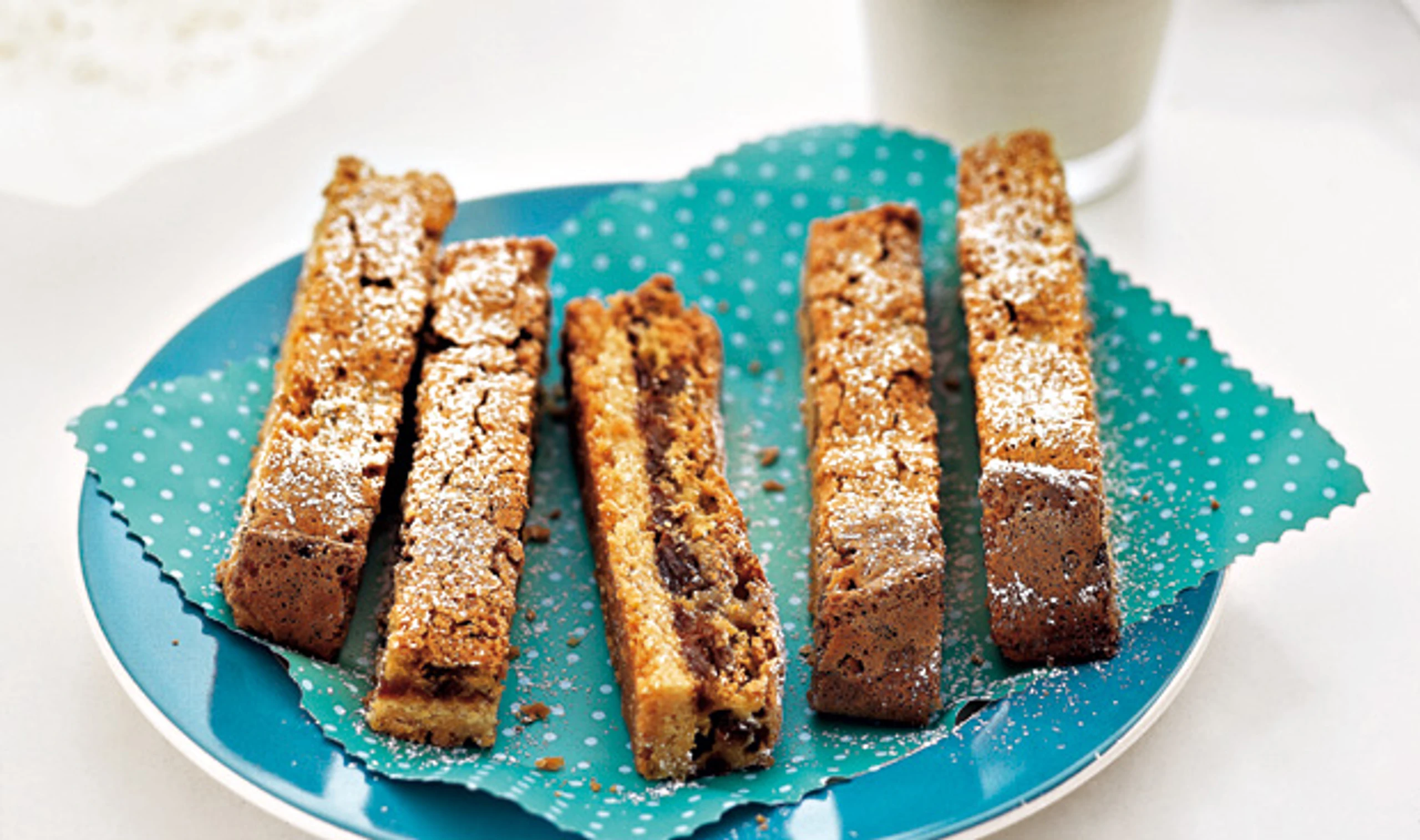 Mandel Rosinenschnitte