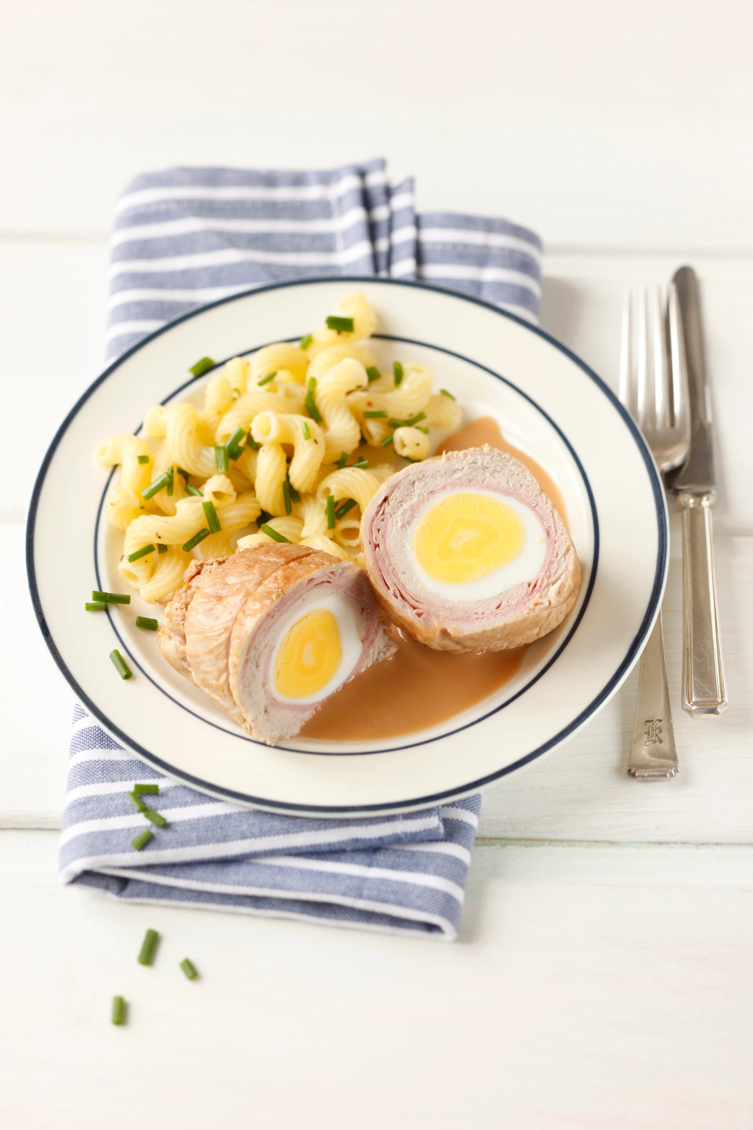 Schwalbennester mit Senfsauce