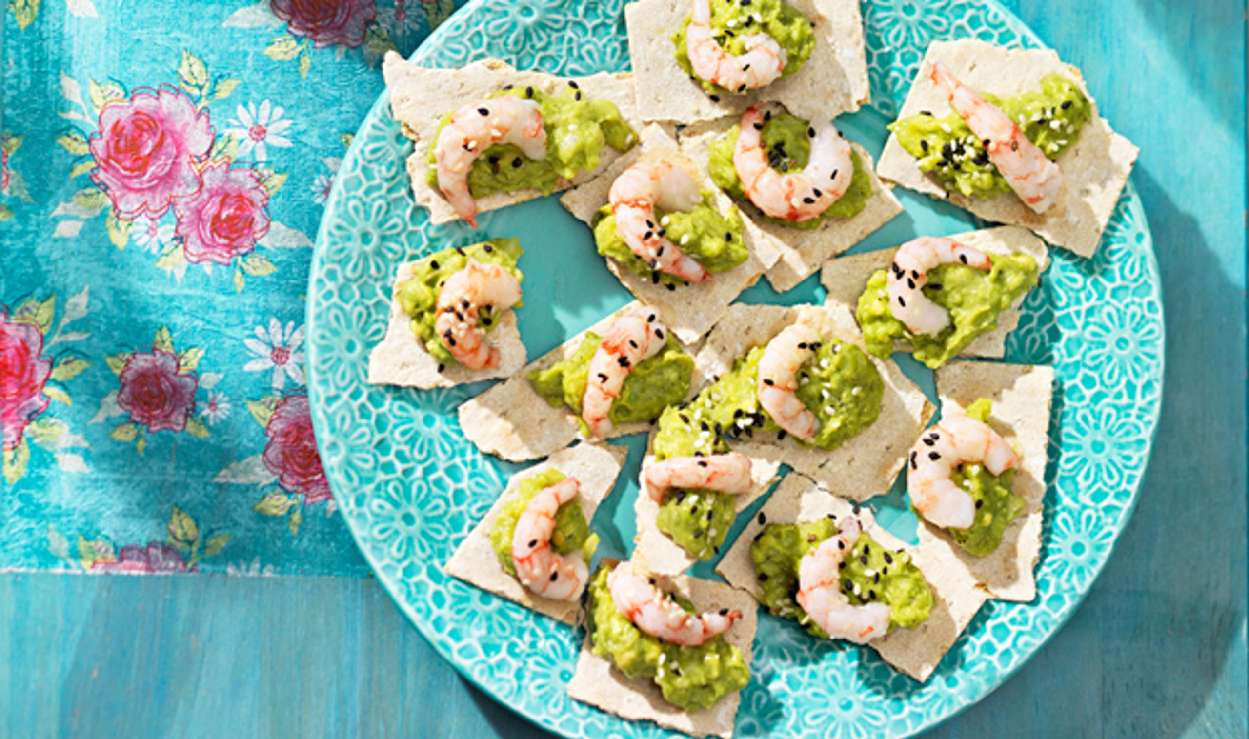 Avocado-Shrimps-Cracker