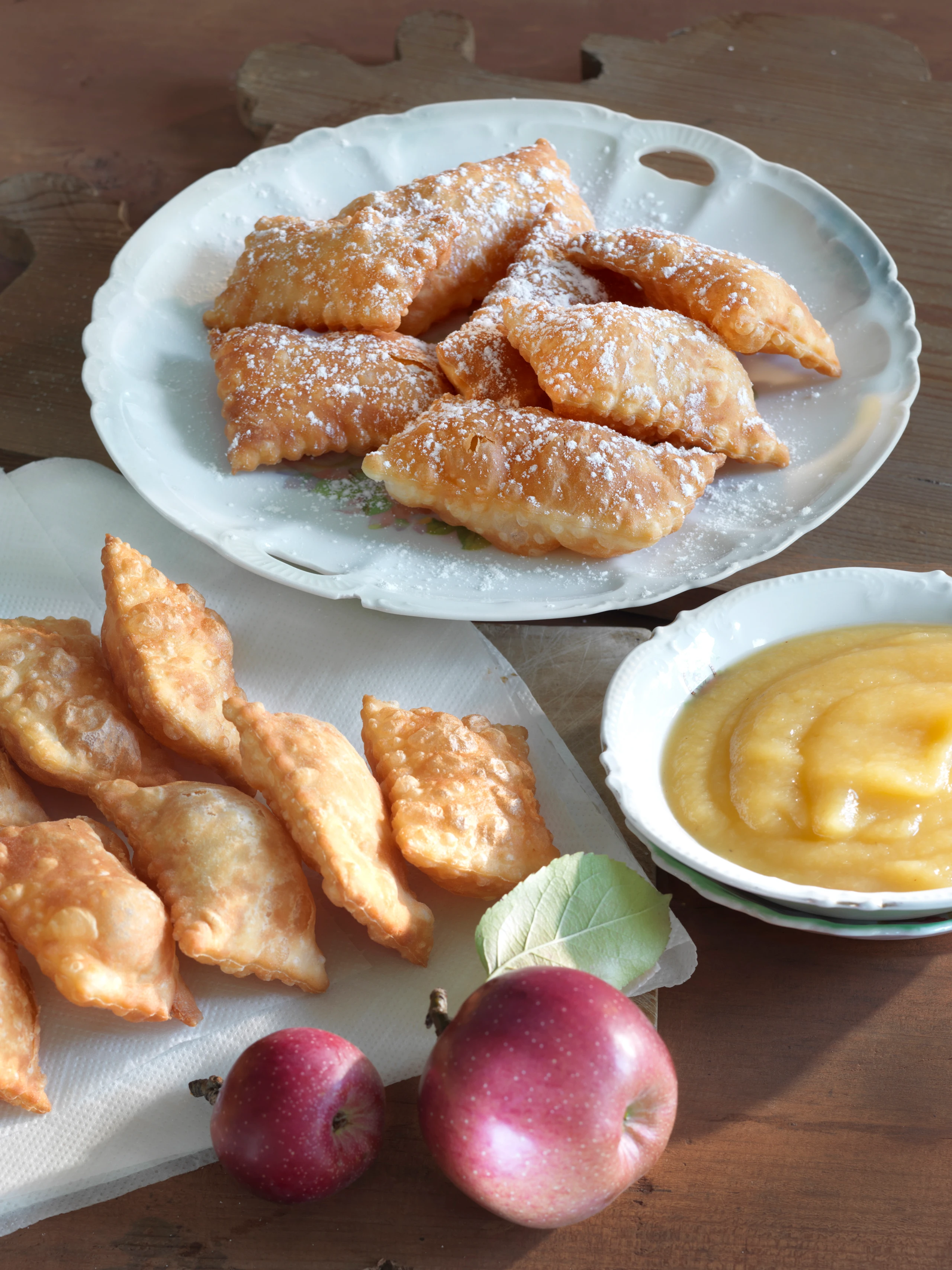 Wiener Polsterzipf mit Apfelmus