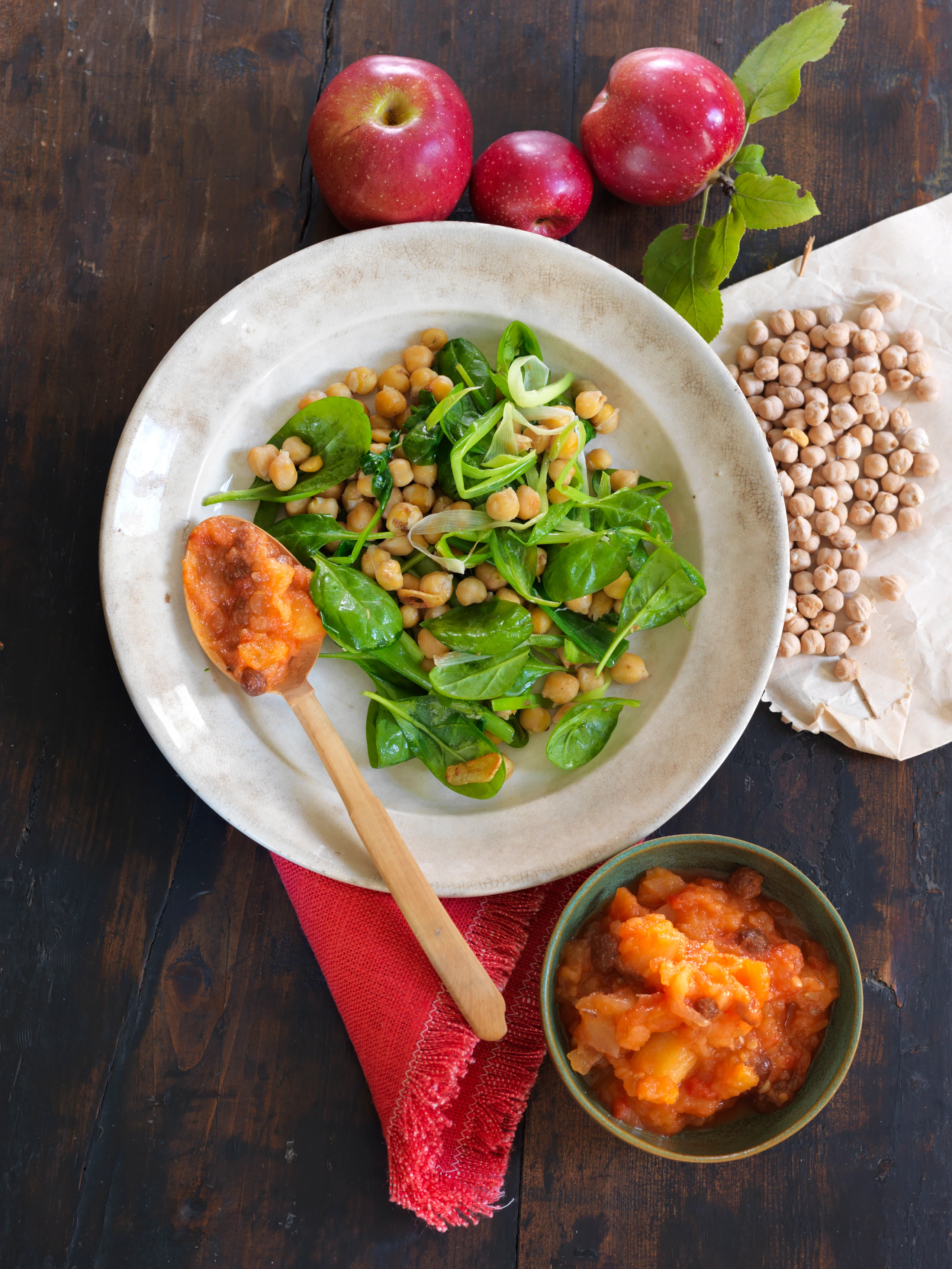 Kichererbsen mit Spinat