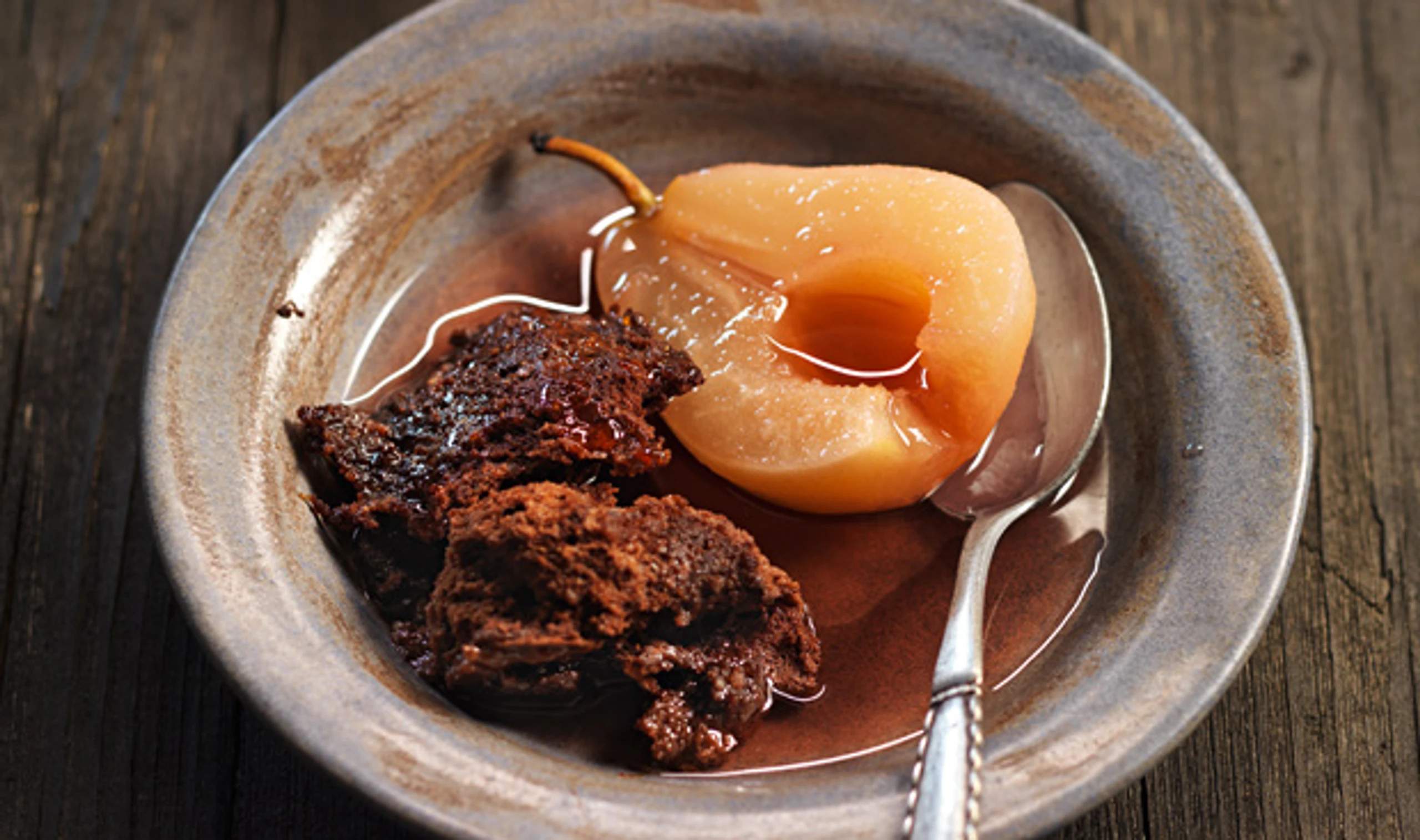 Schokotorte mit Rosébirne