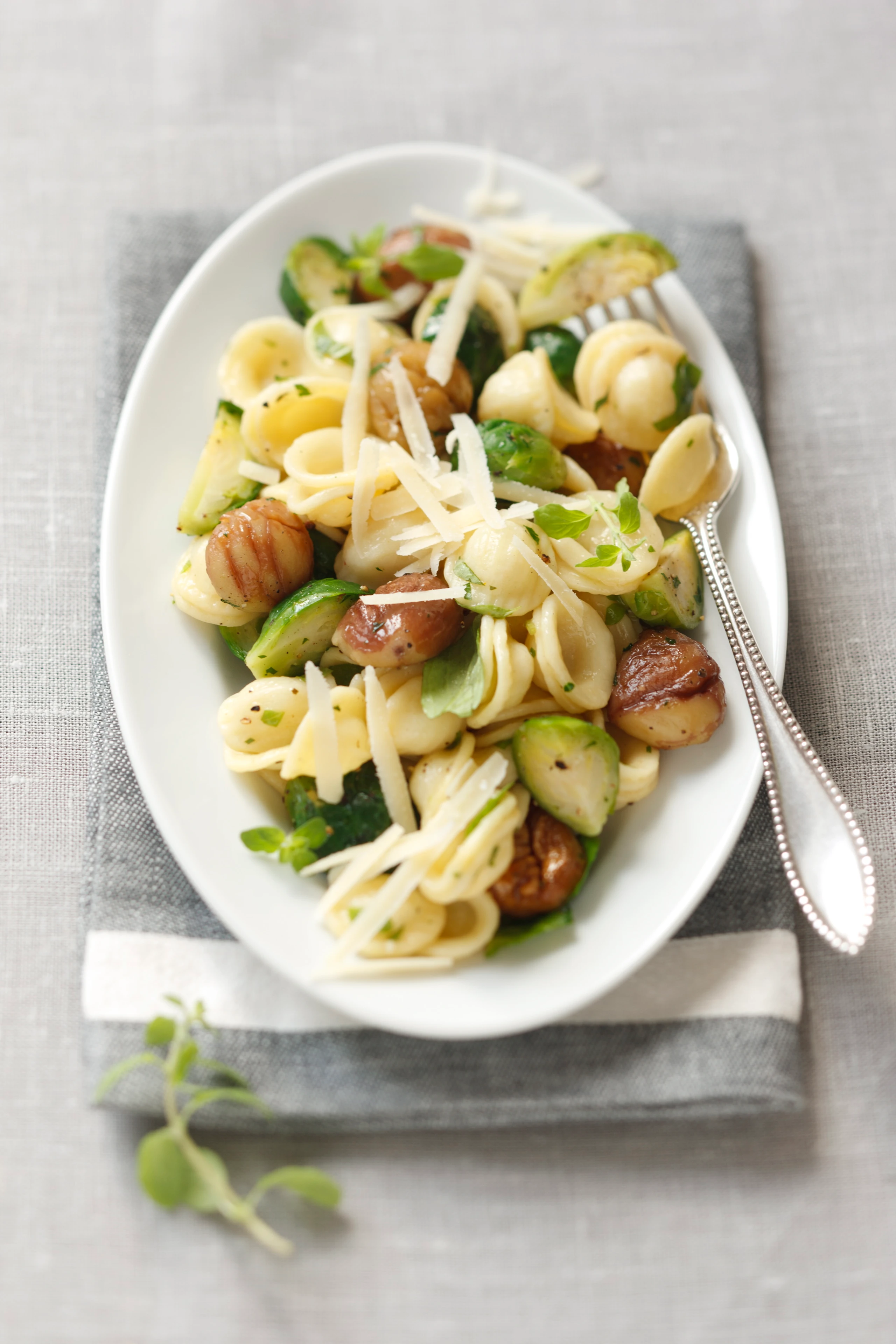 Pasta mit Kohlsprossen und Maroni