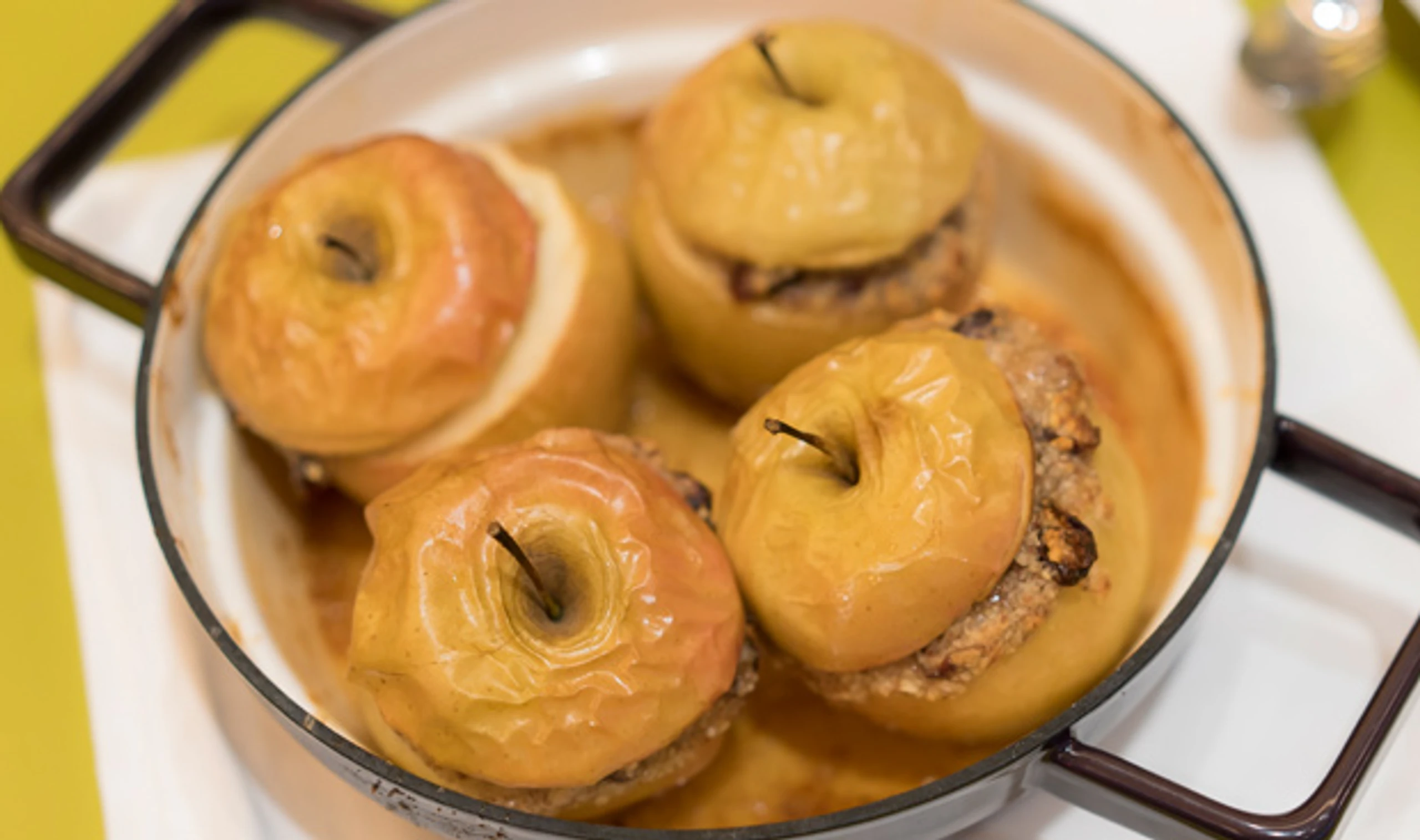 Bratäpfel mit Mandelfülle