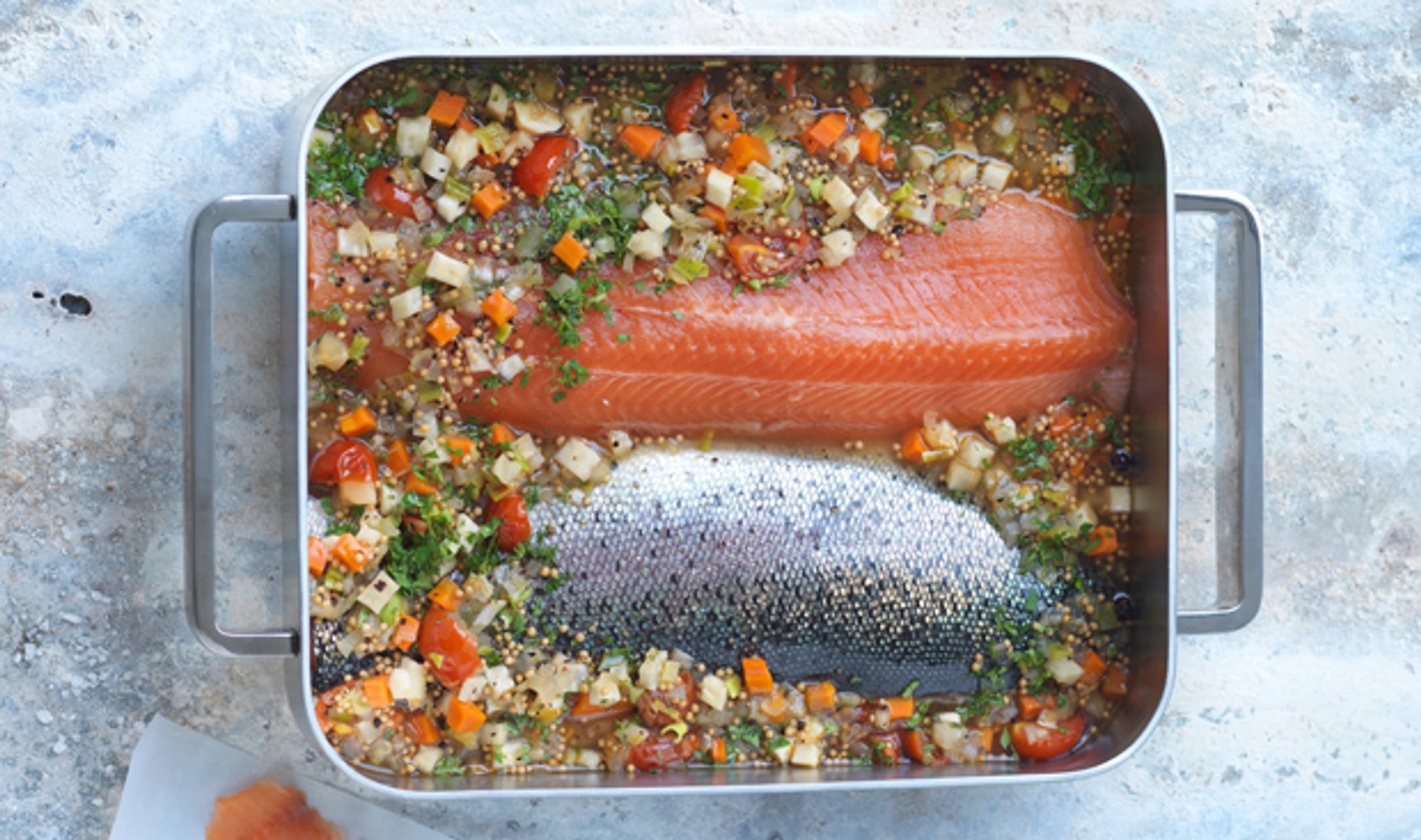 Marinierte Lachsforelle mit Honig-Senfsauce