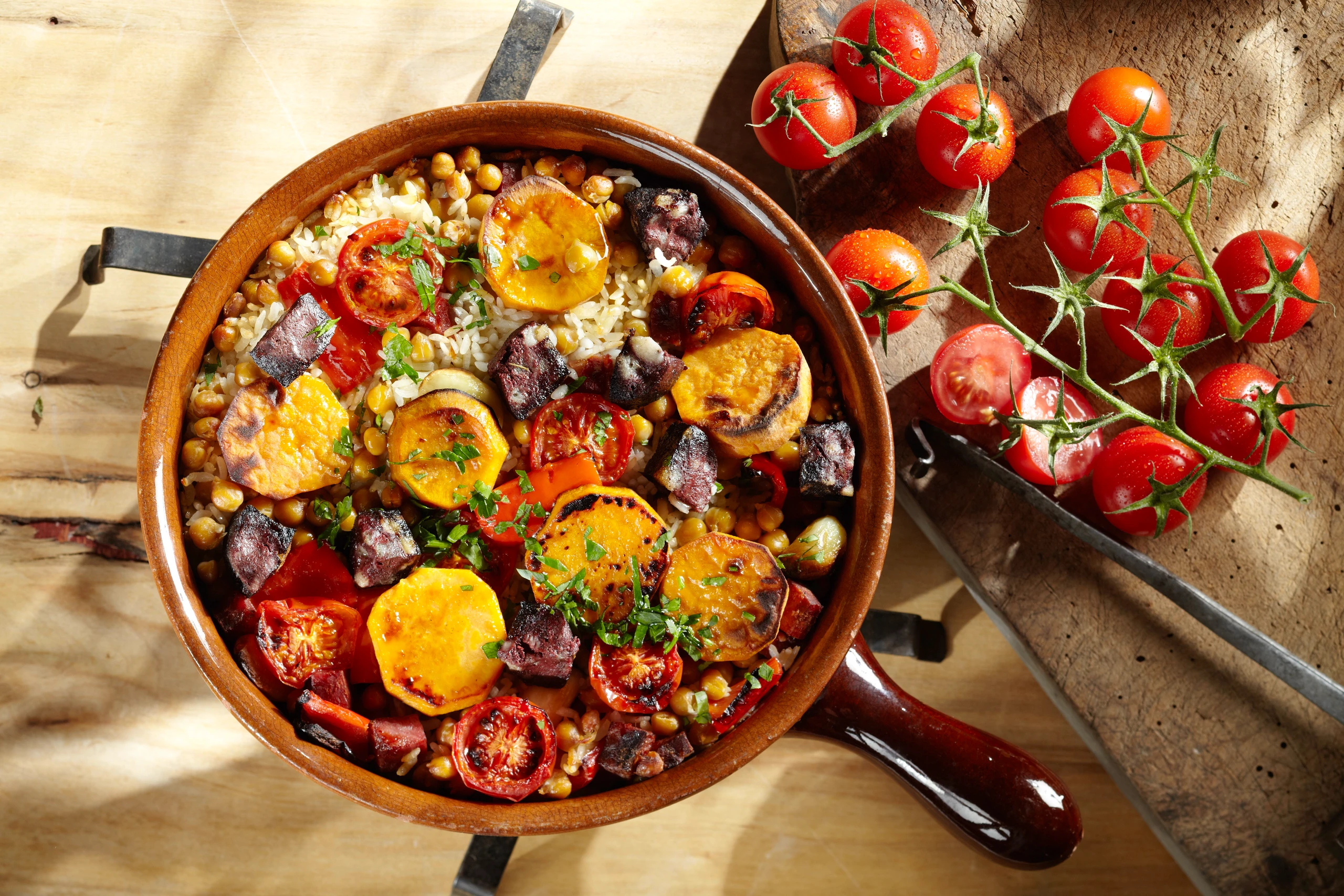 Gebratener Reis mit Chorizo und Blutwurst