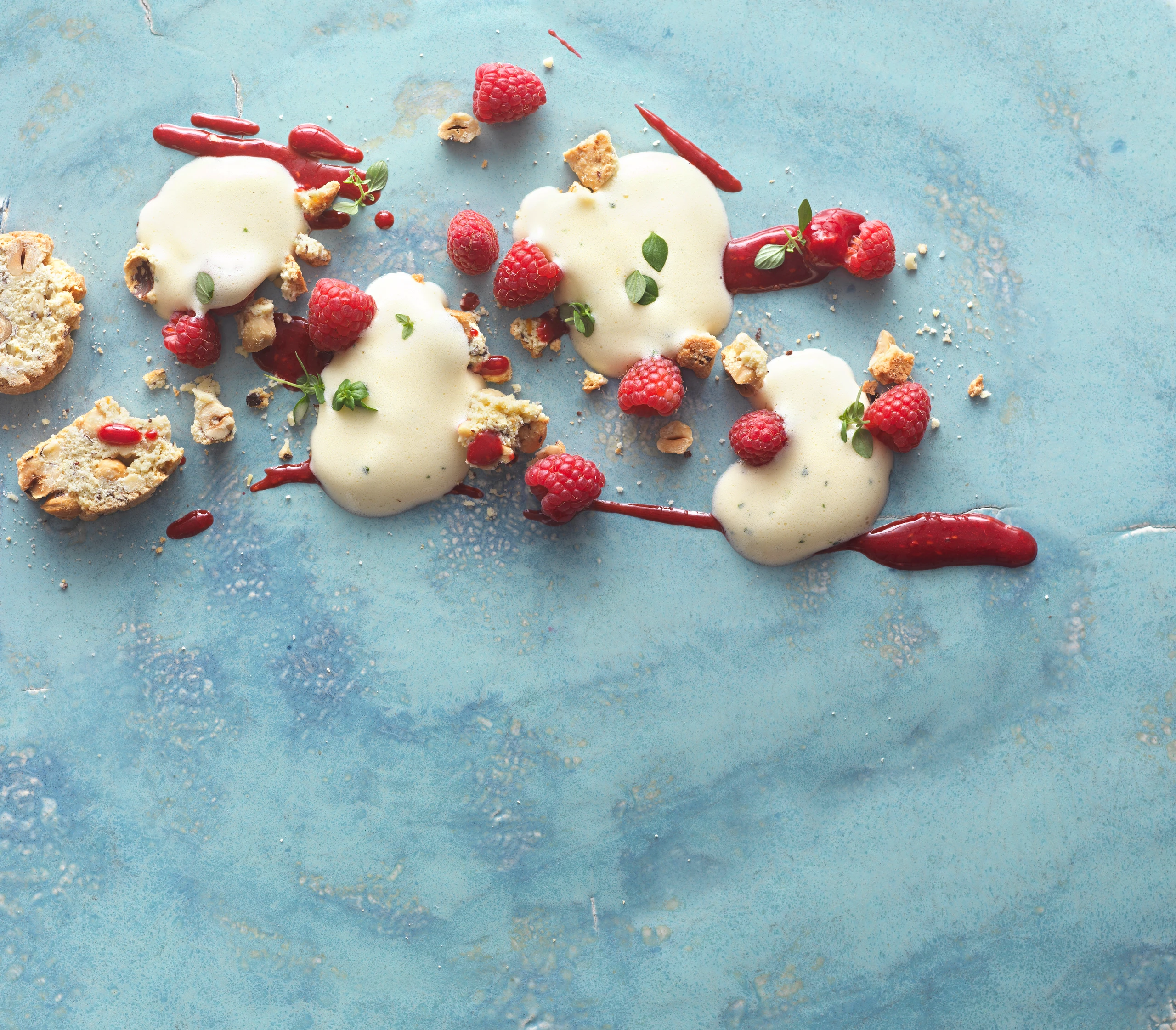 Thymian-Sabayon mit Cantuccini