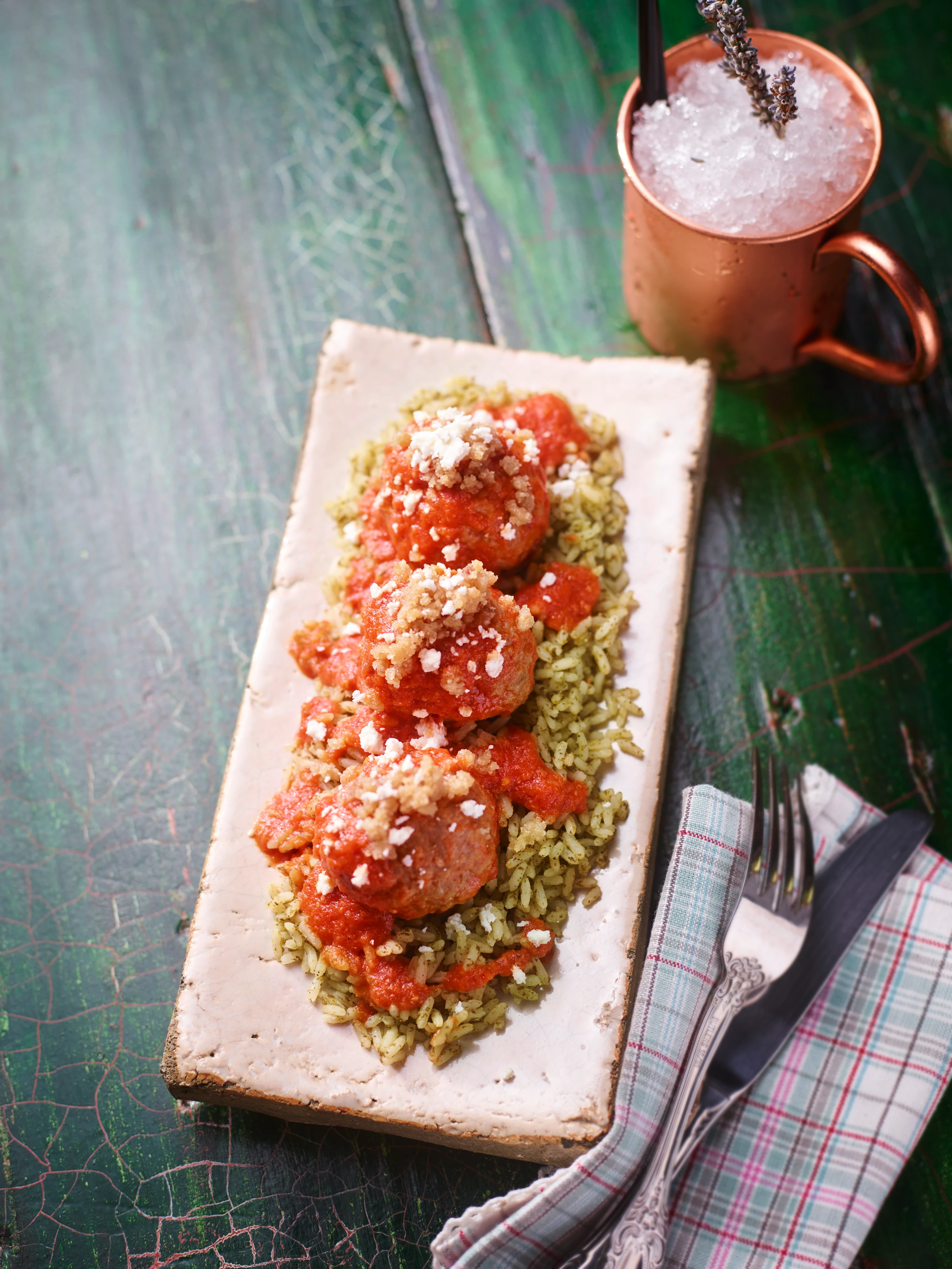 Albóndigas con Chicharrón: Mexikanische Fleischknödel