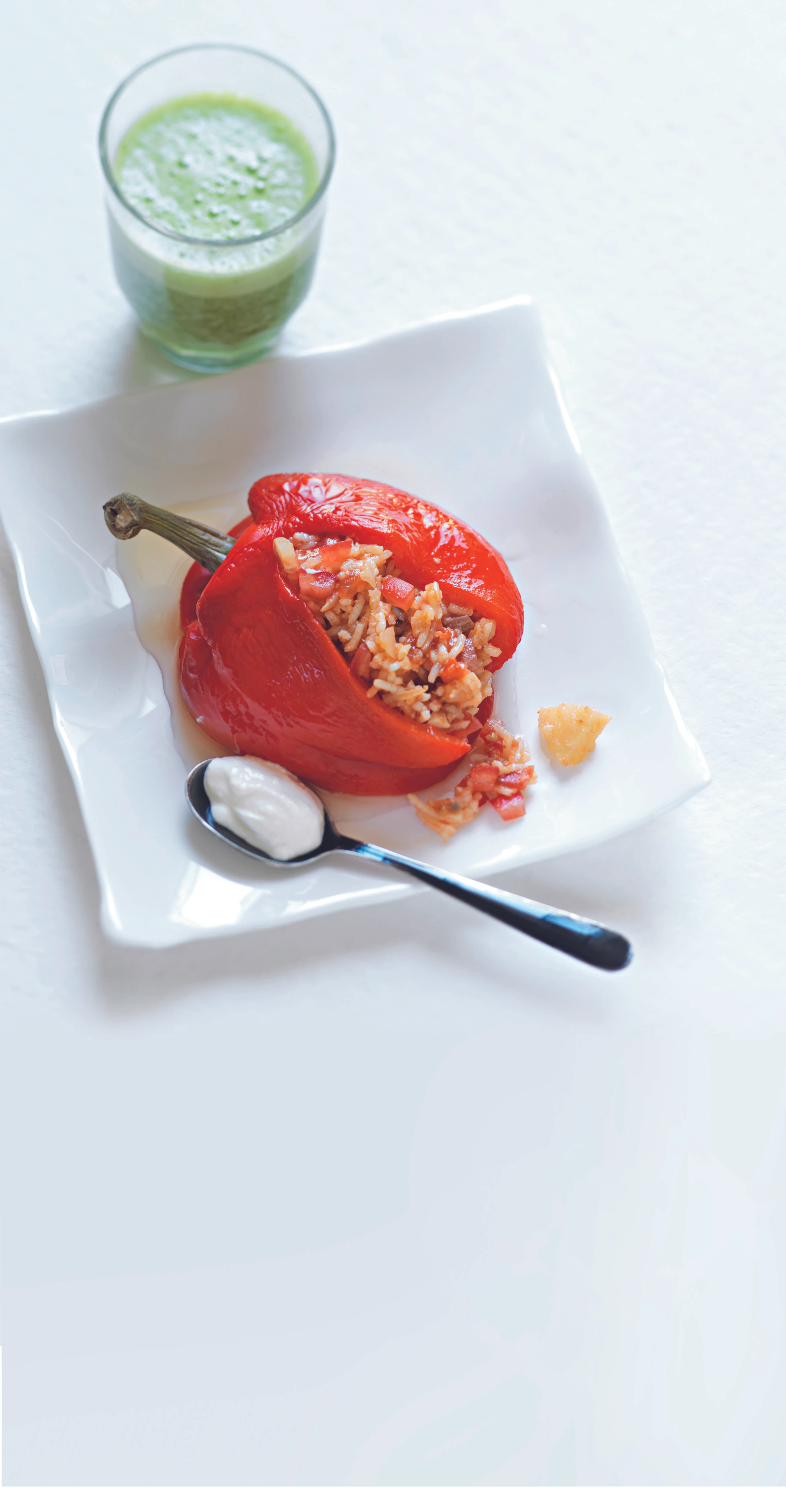 Vegetarisch gefüllte Paprika mit Reis