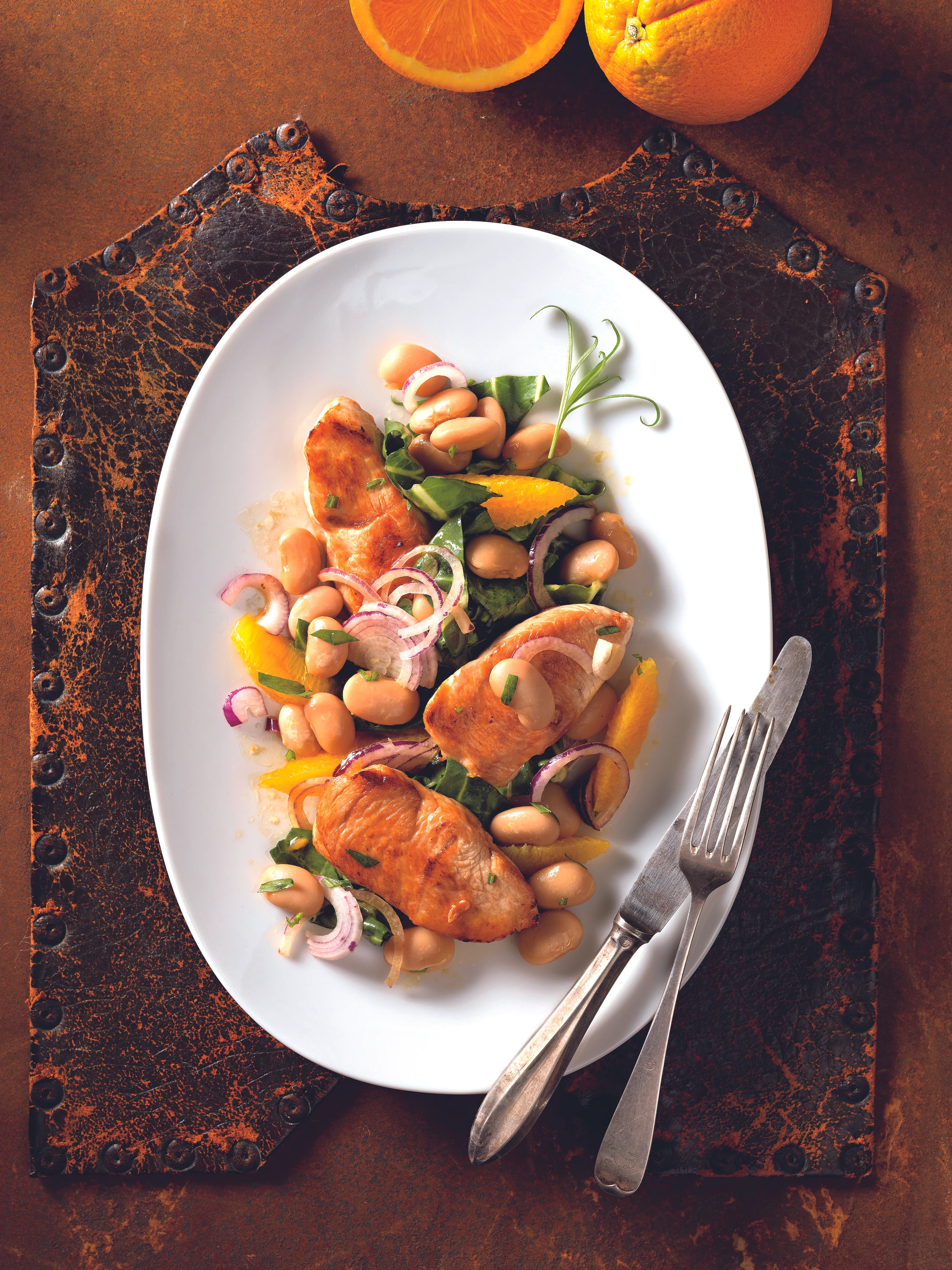 Putensteaks mit Orangen und Bohnen-Mangoldgemüse