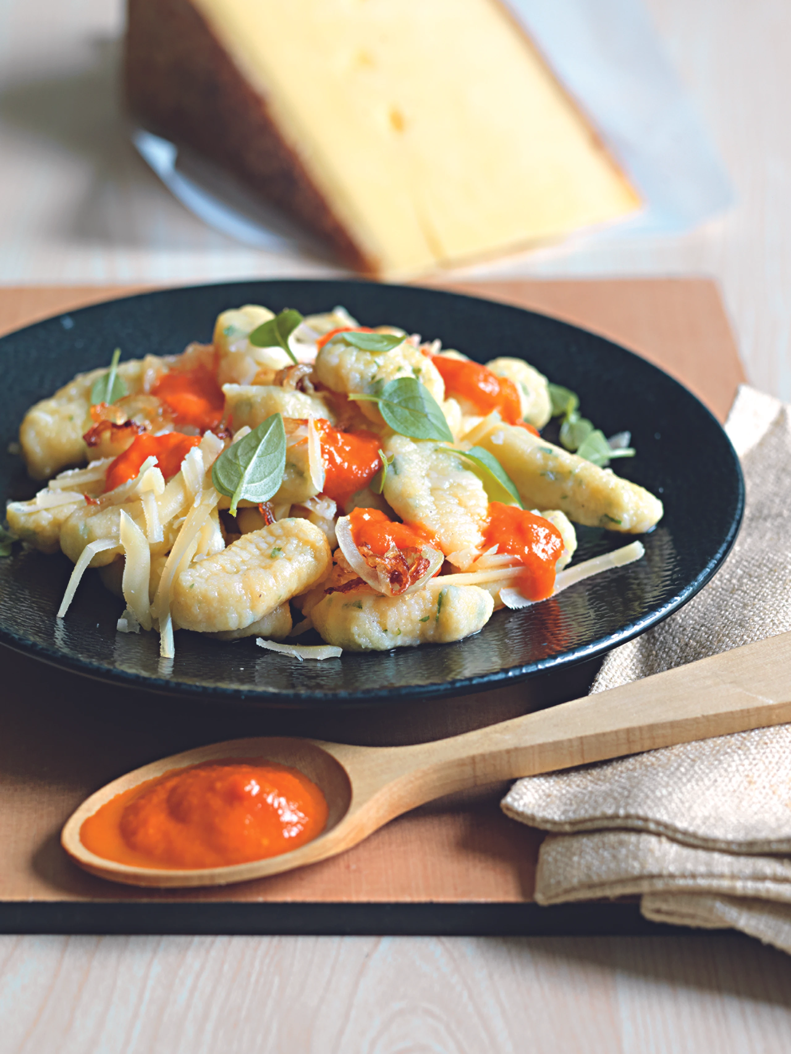 Basilikum-Gnocchi mit Paradeissauce