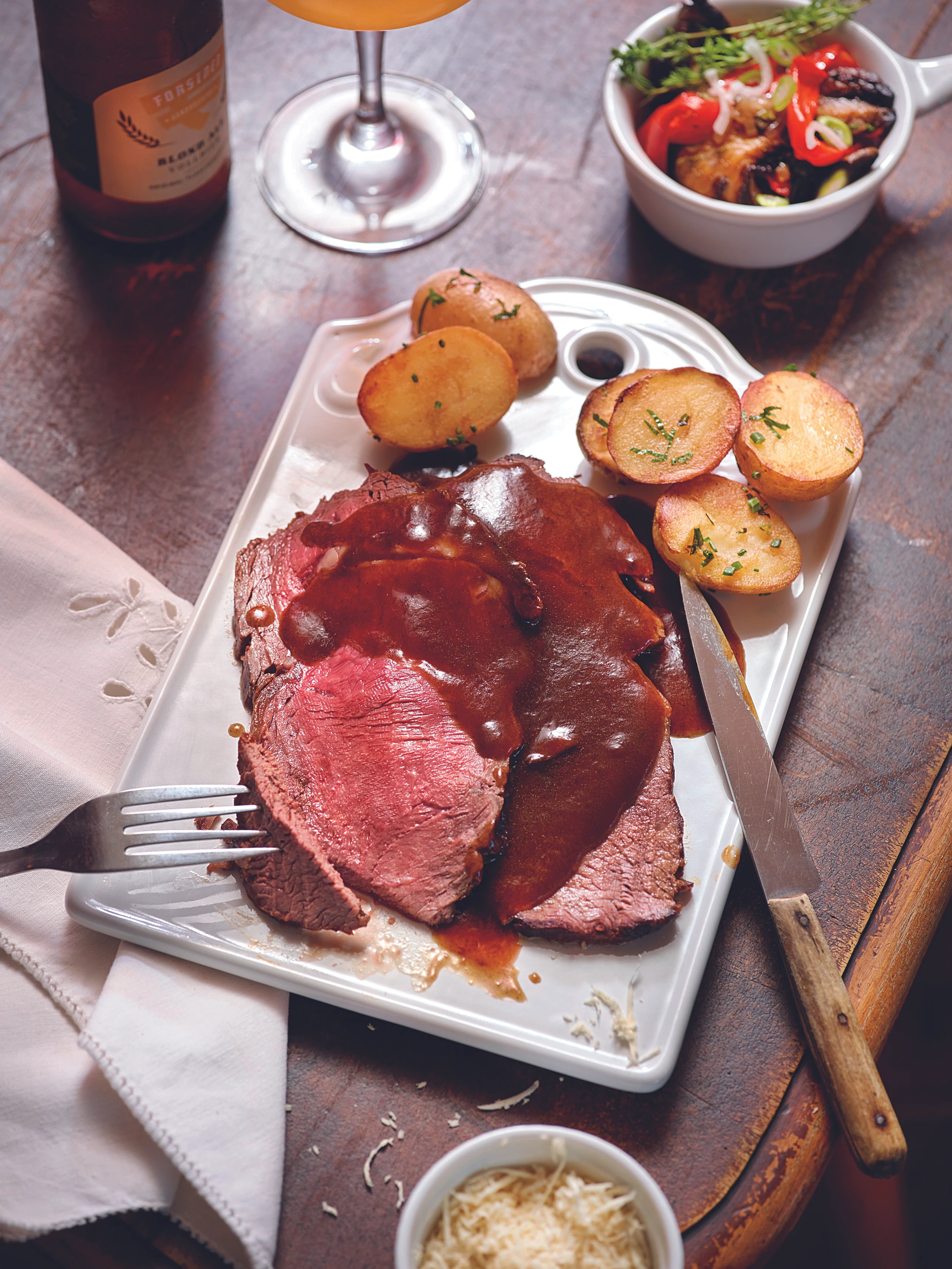 Roastbeef mit knusprigen Erdäpfeln