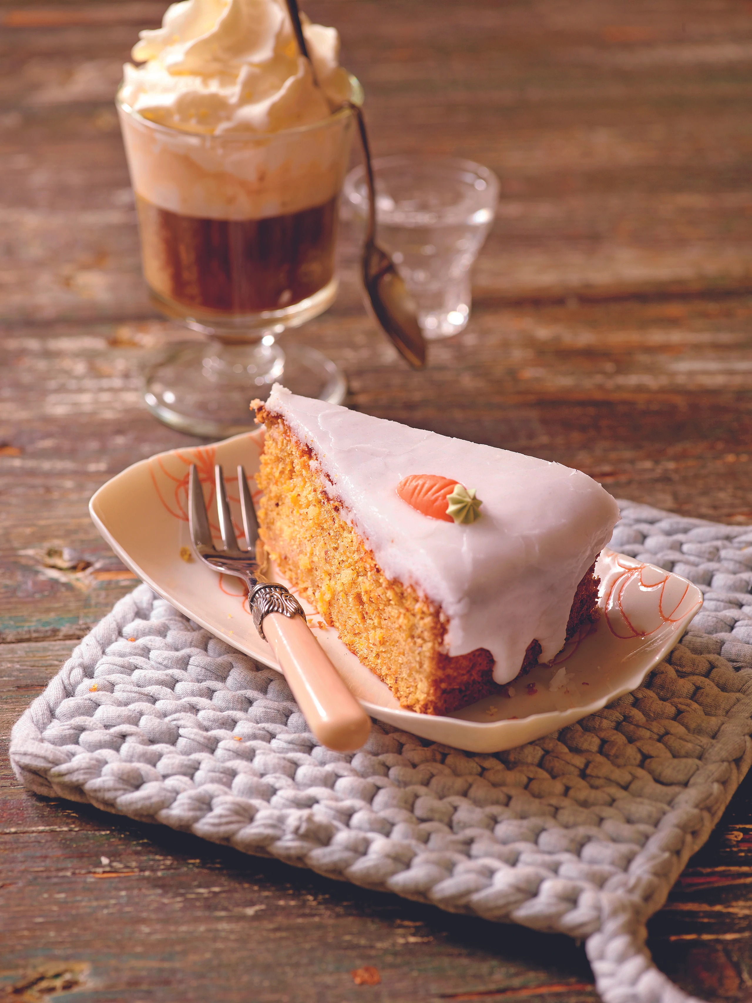 Rüblitorte mit Mandeln