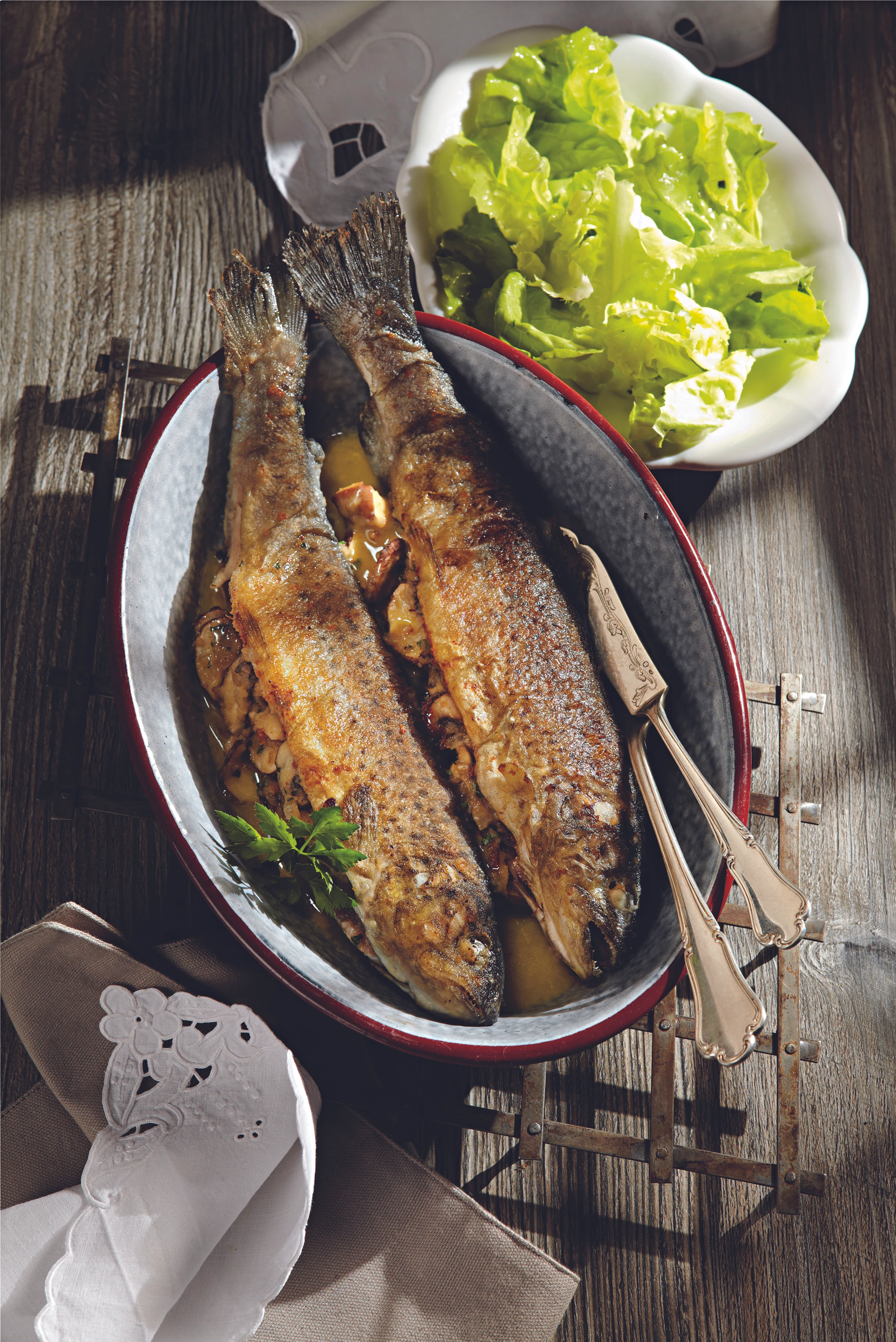 Forelle mit Kräuter-Champignon-Fülle