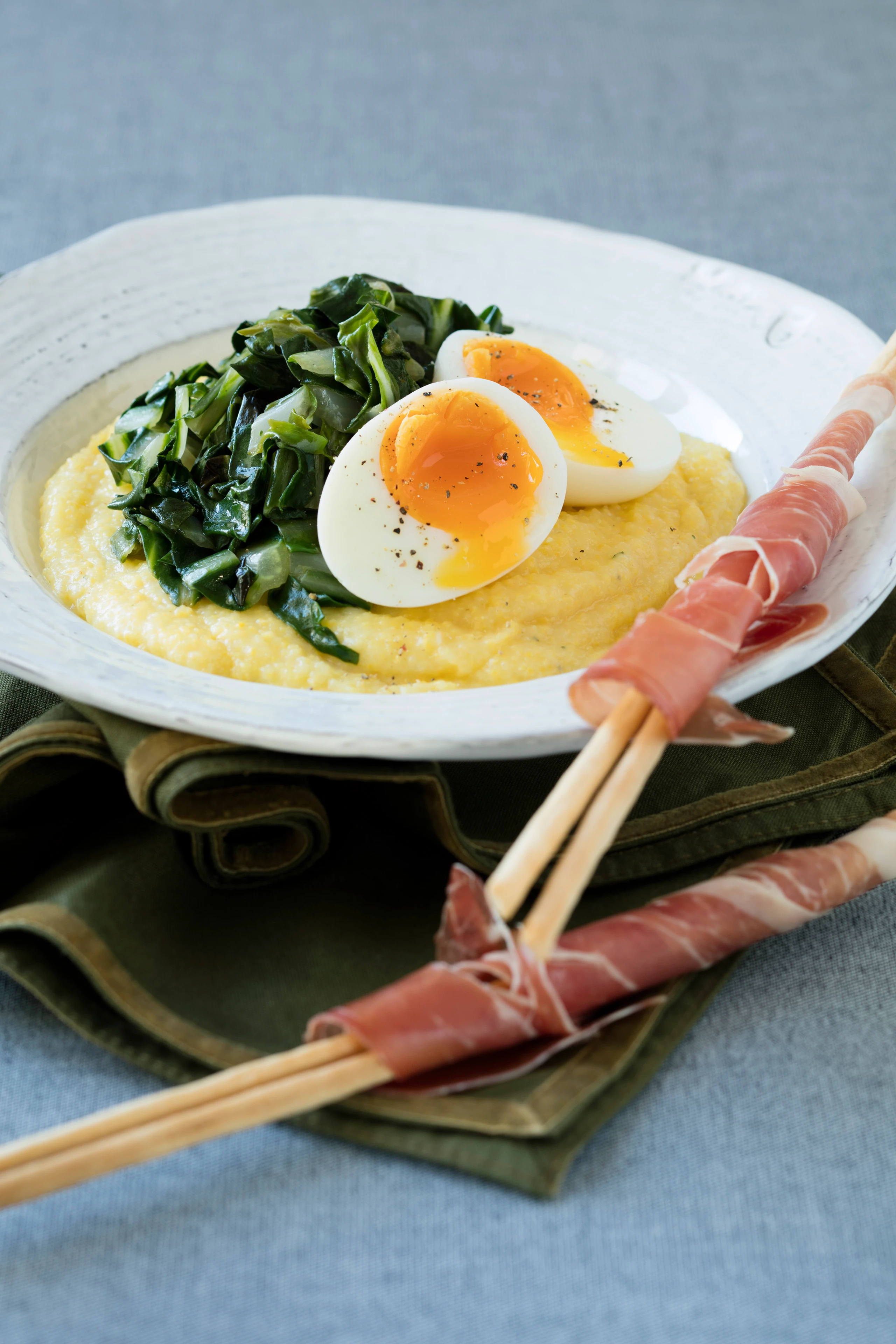 Polenta mit Mangold und Ei