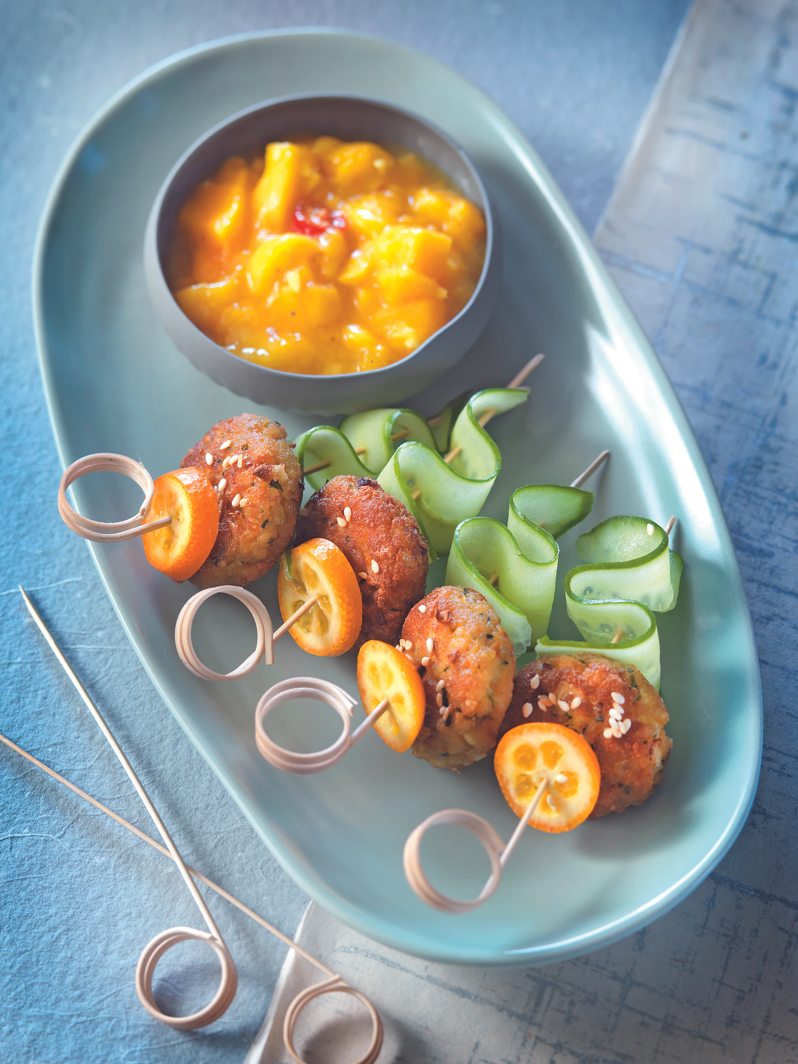 Tofu-Sticks mit Mango-Chutney