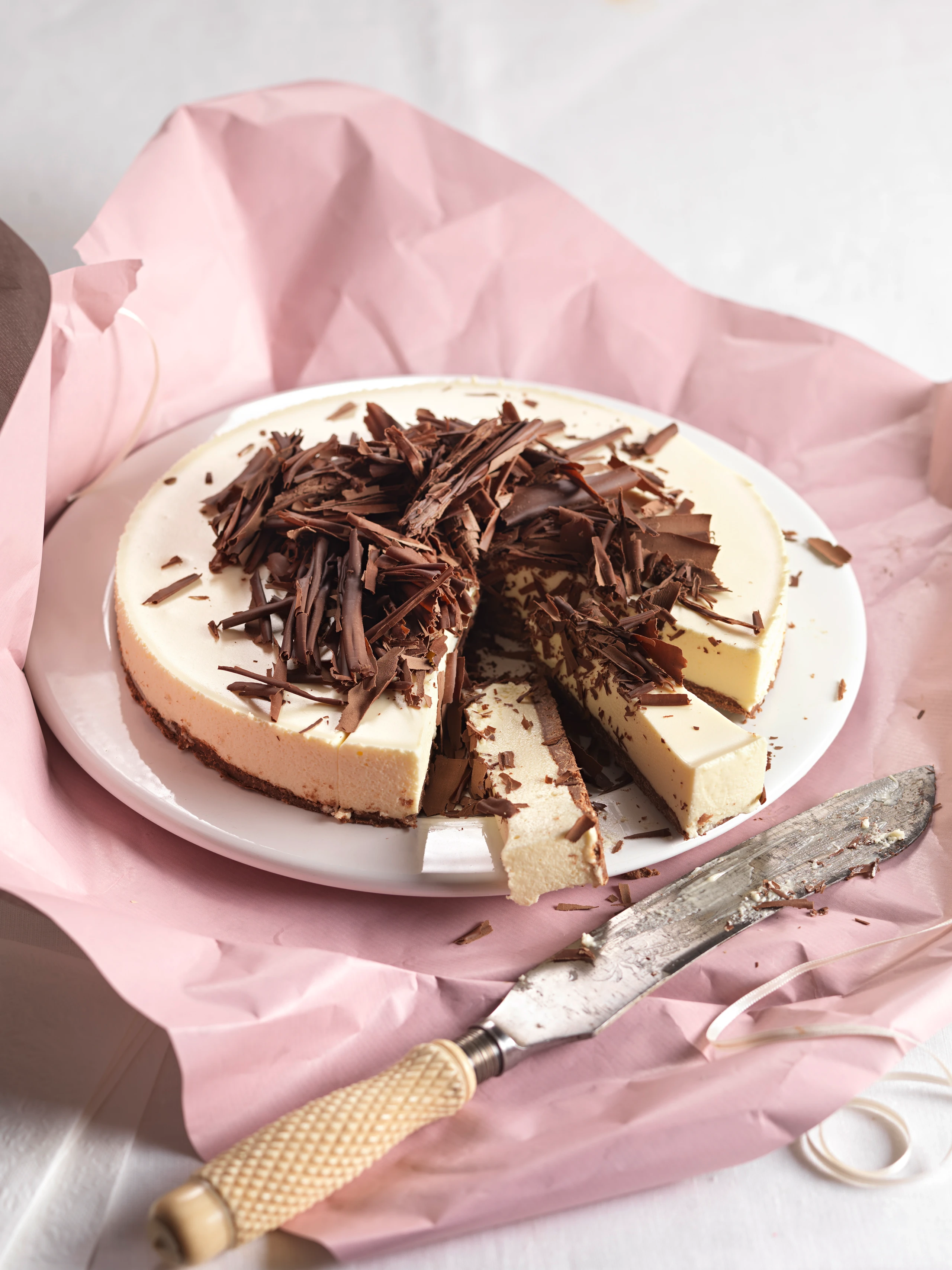 Schokomoussetorte mit Waffelboden