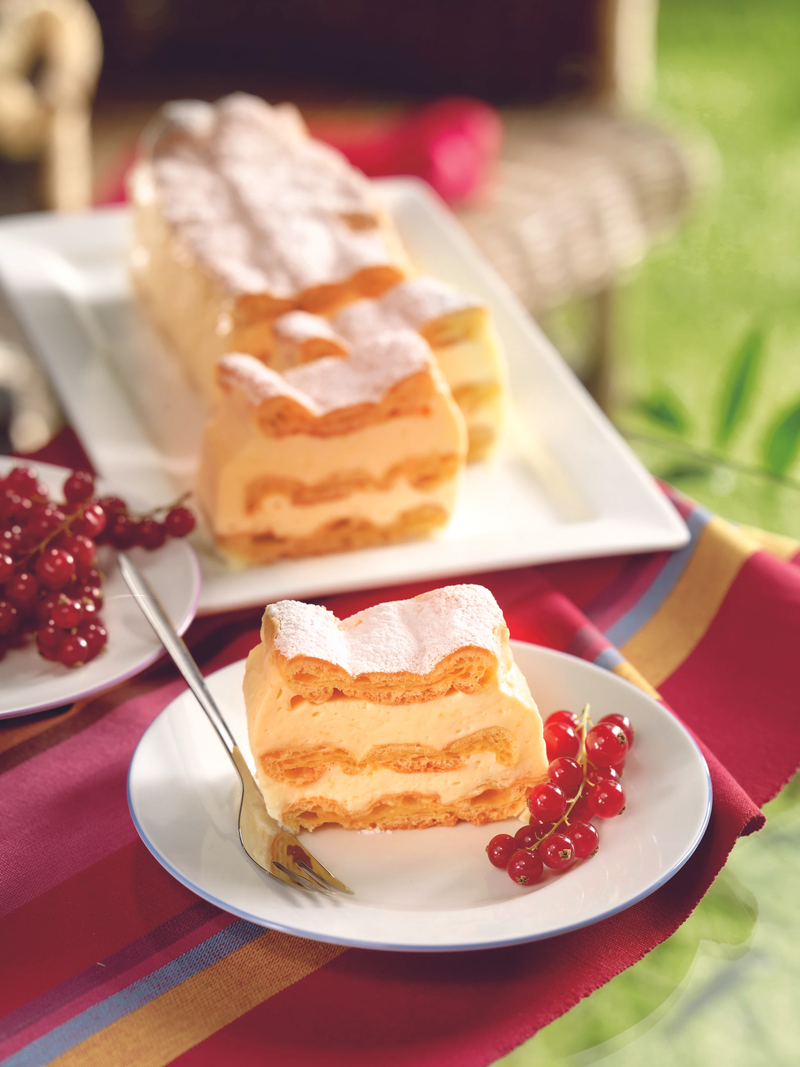 Zitronen-Brandteigschnitte